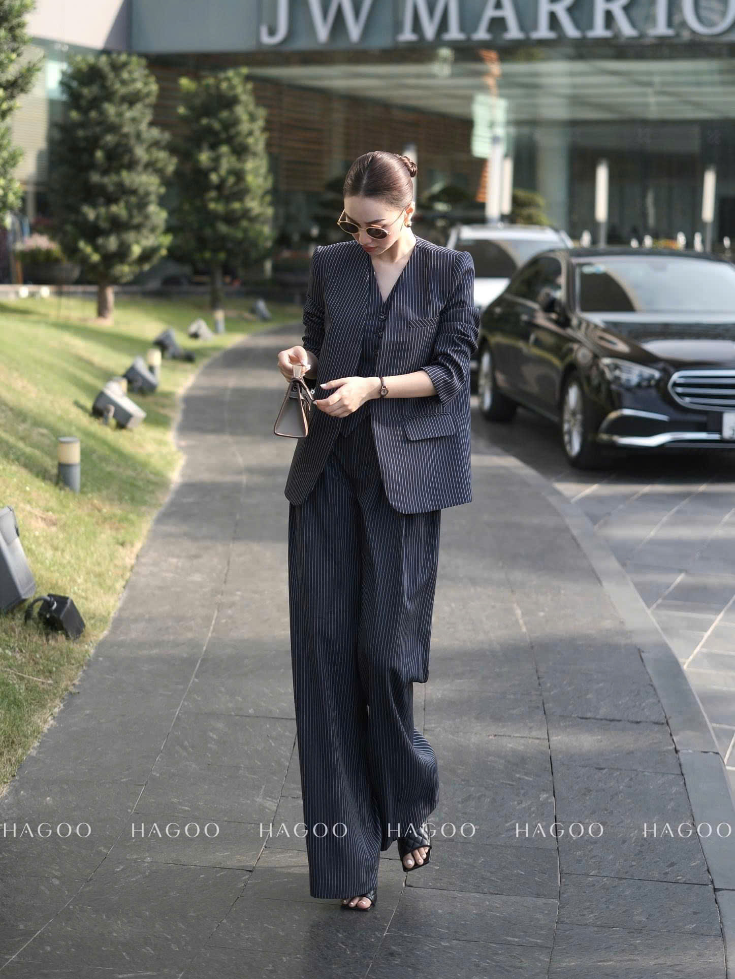 Áo gile dáng ngắn HAGOO_thumbnail_2