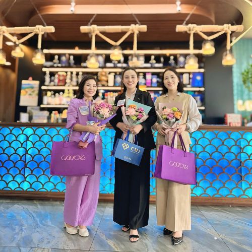 Khach-hang-kim-cuong-CHJ2