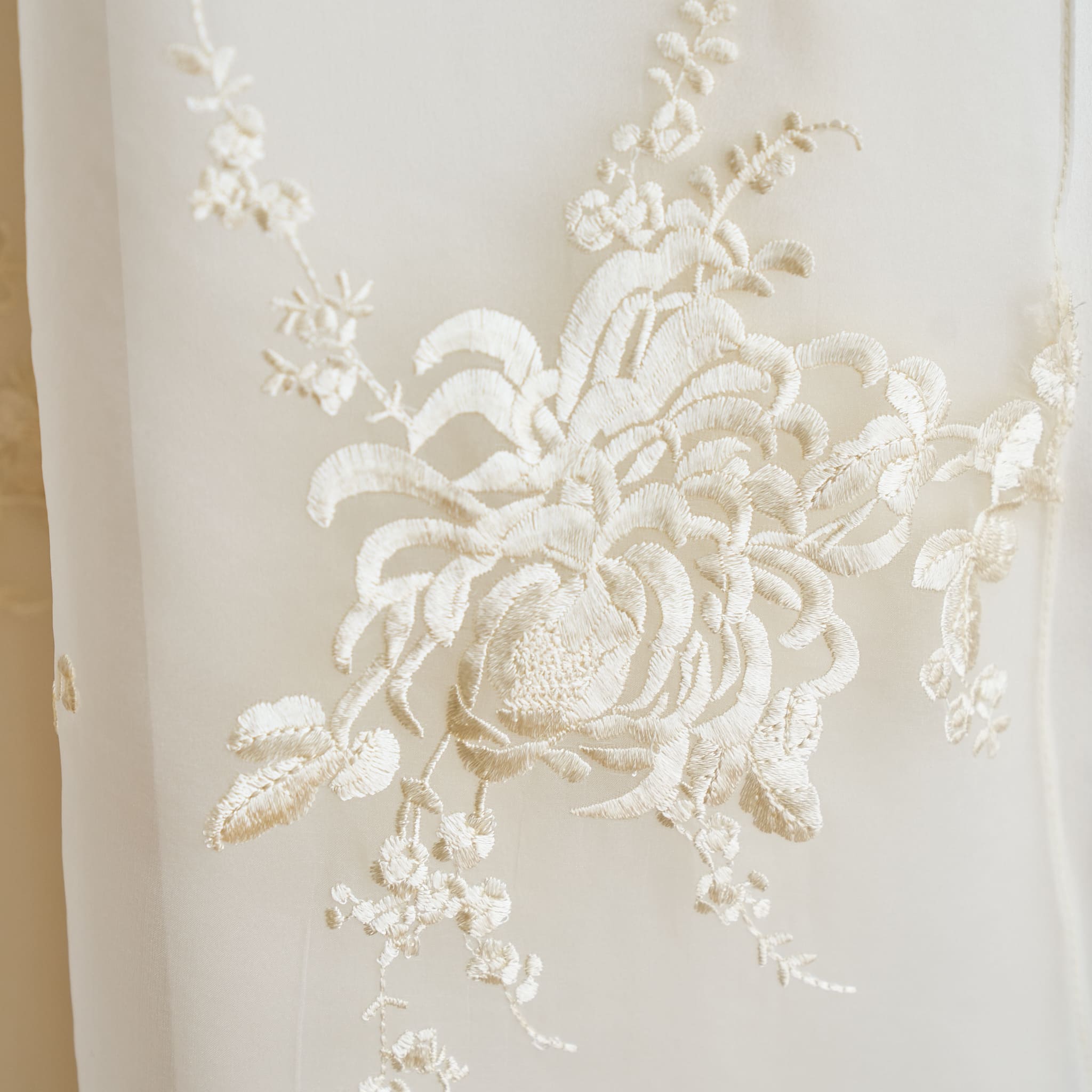 Áo dài Ngọc Huyên_thumbnail_7