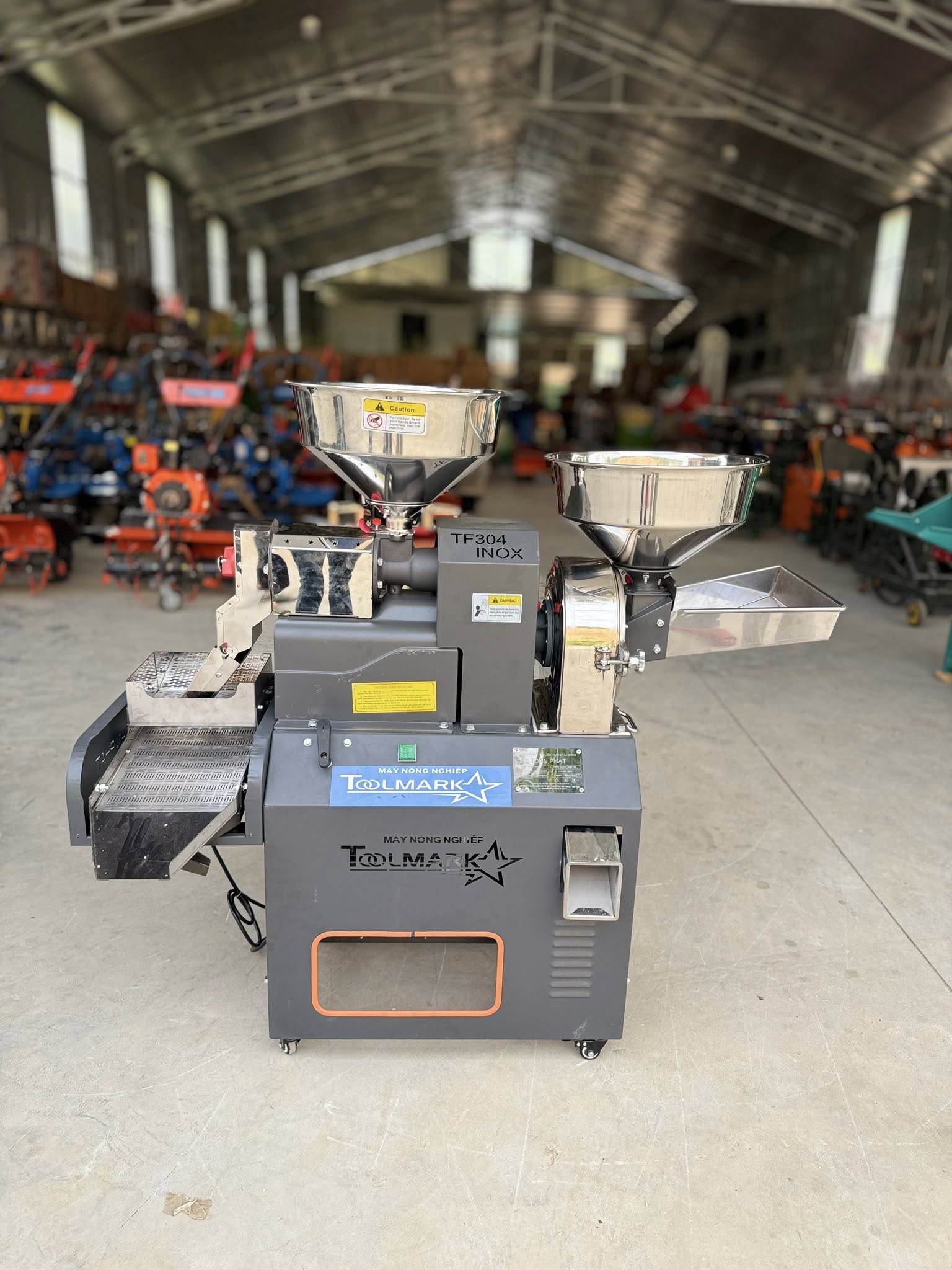 Máy xát gạo Mã TM01 (tm)