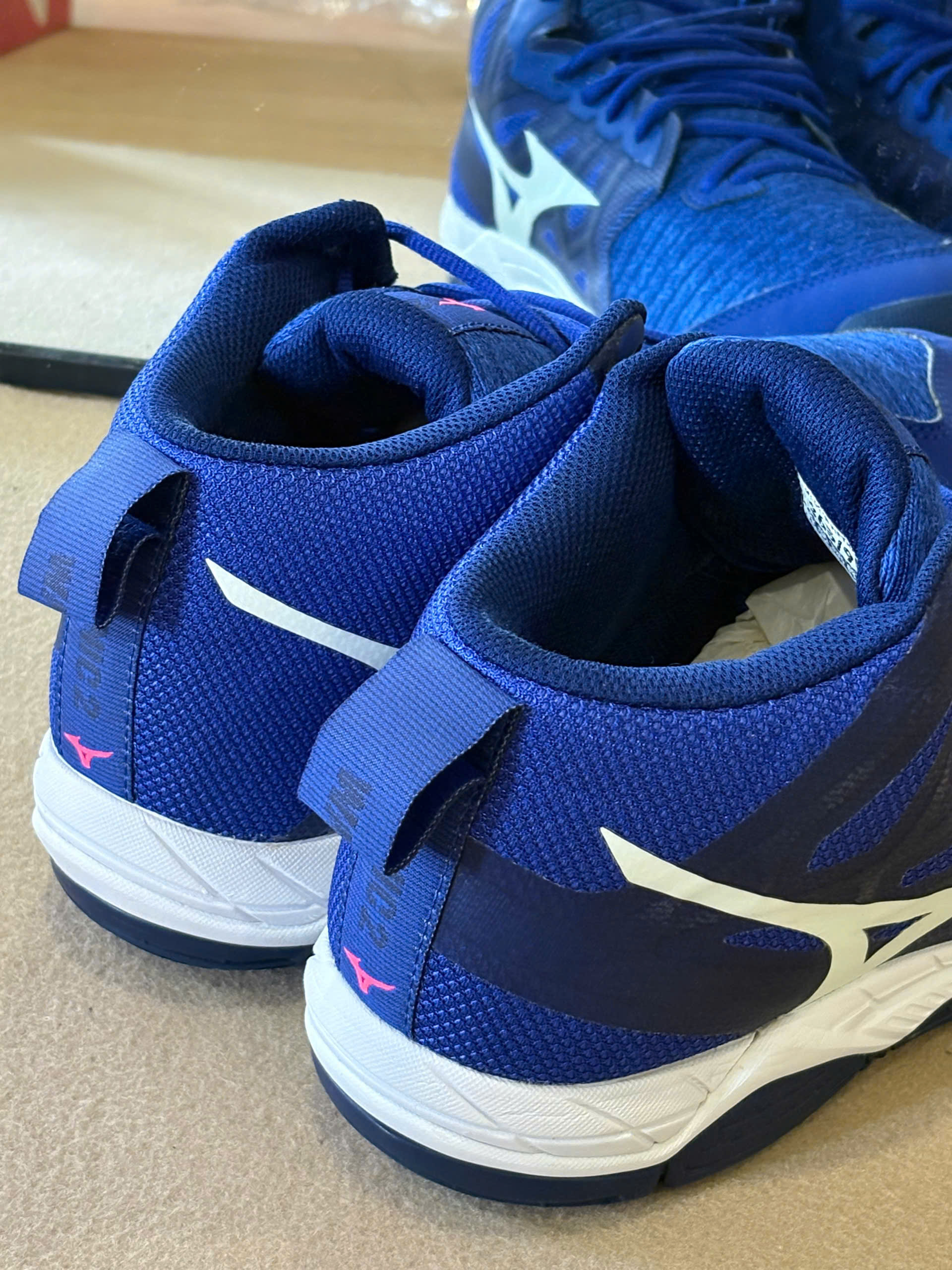 Mizuno Wave Supersonic 2 Mid Volleyball Shoes V1GA204520_thumbnail_4