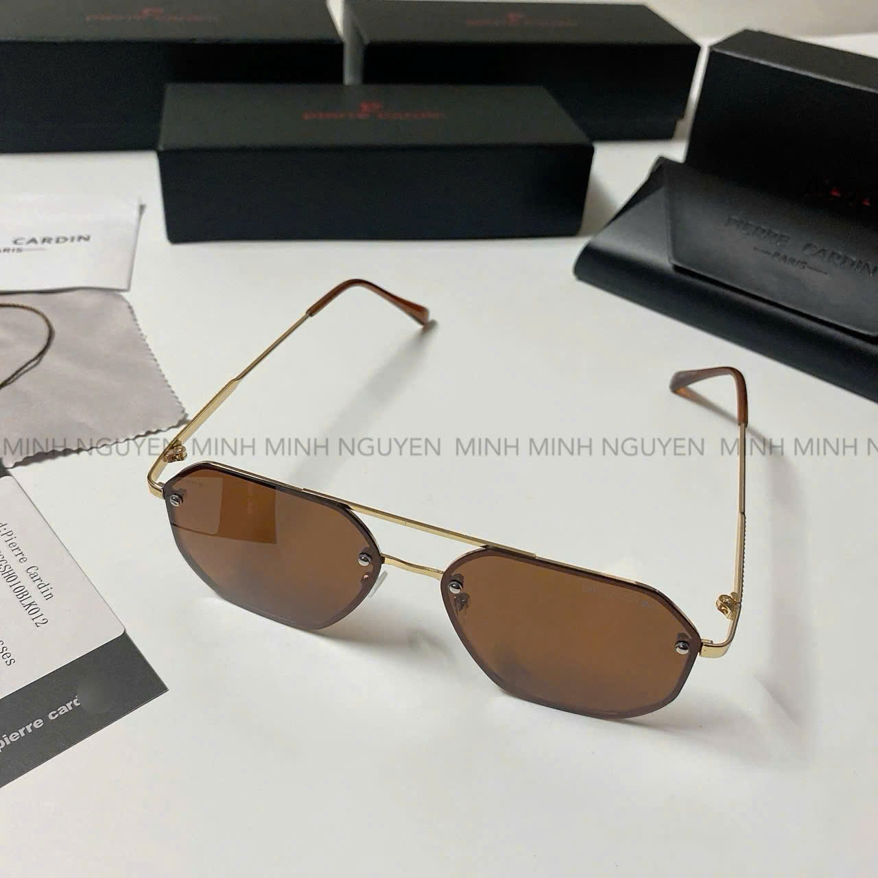 Mat Kinh Pierre_thumbnail_15