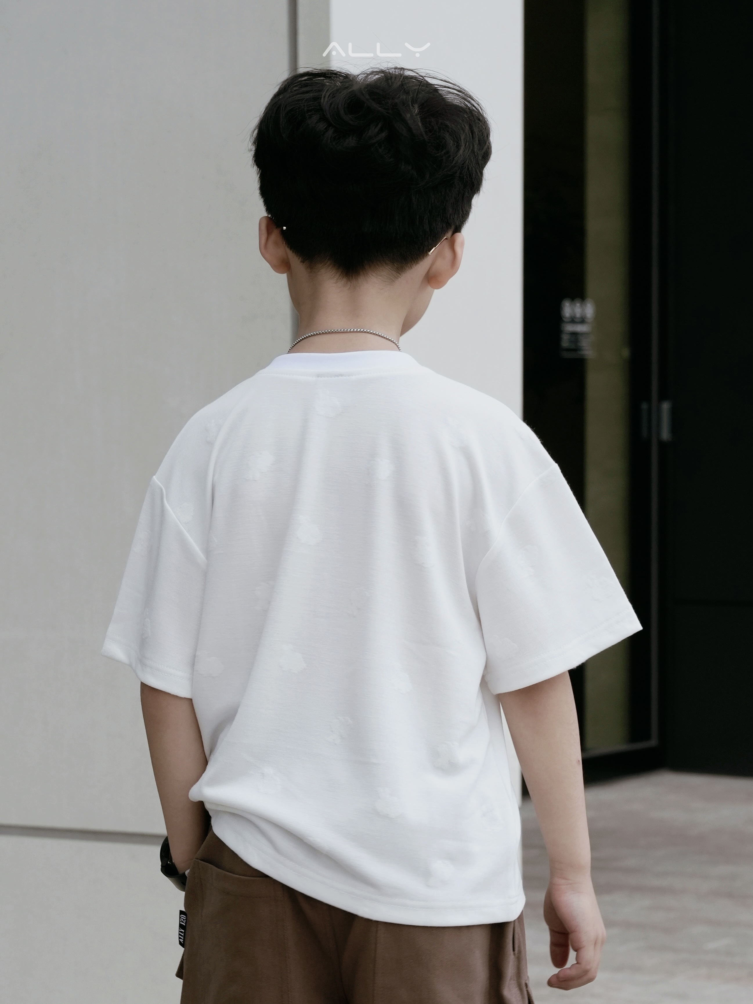 Áo Thun ALLY Bé Trai Cotton Cao Cấp – Thêu Hình Thỏ Chìm Cực Xinh – Dáng Rộng Unisex _thumbnail_6