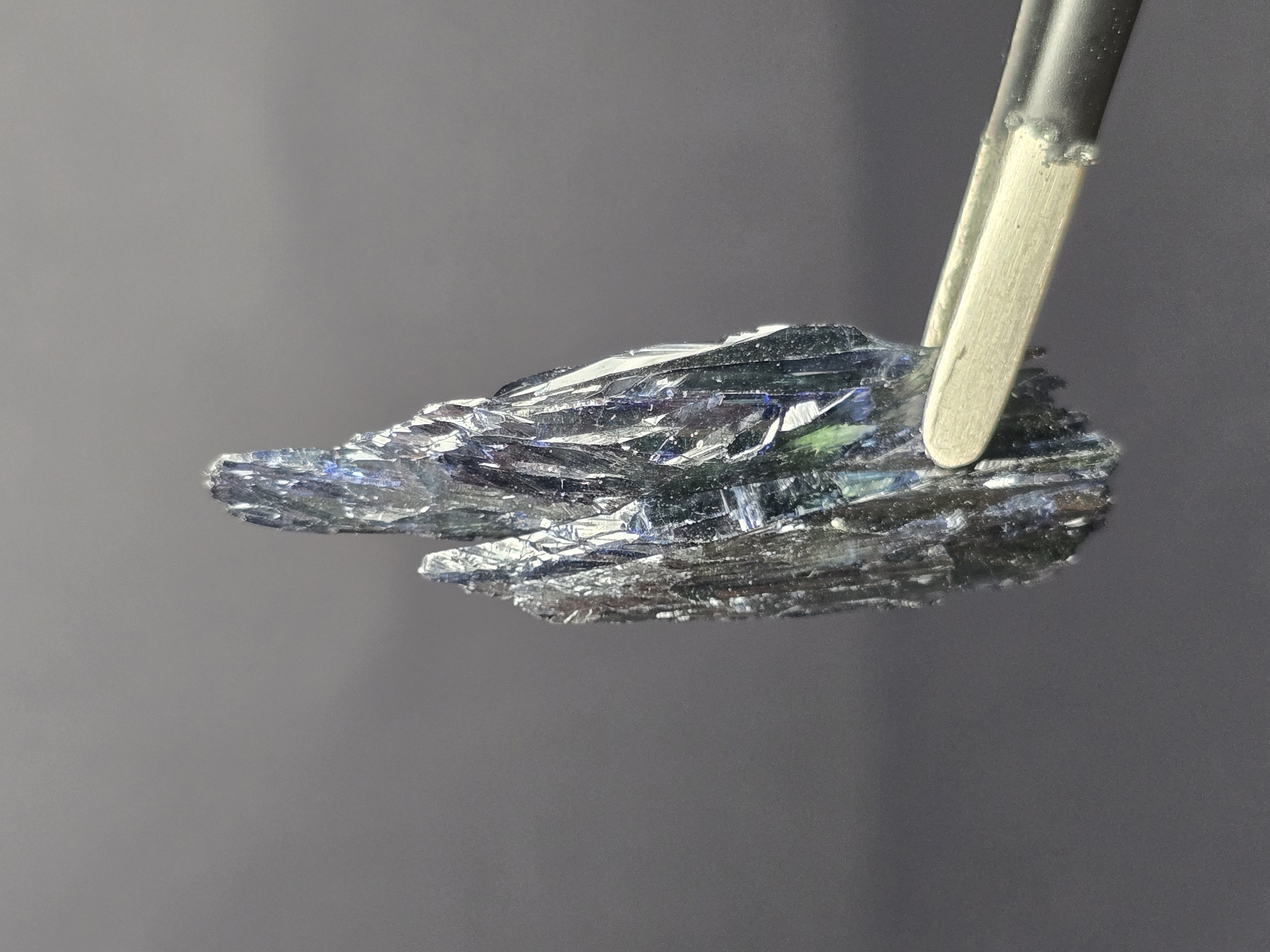 Tinh Thể Vivianite - Brazil