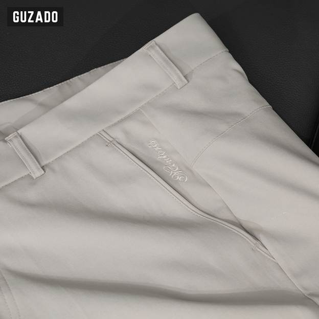 A close up of a pair of pants

AI-generated content may be incorrect.