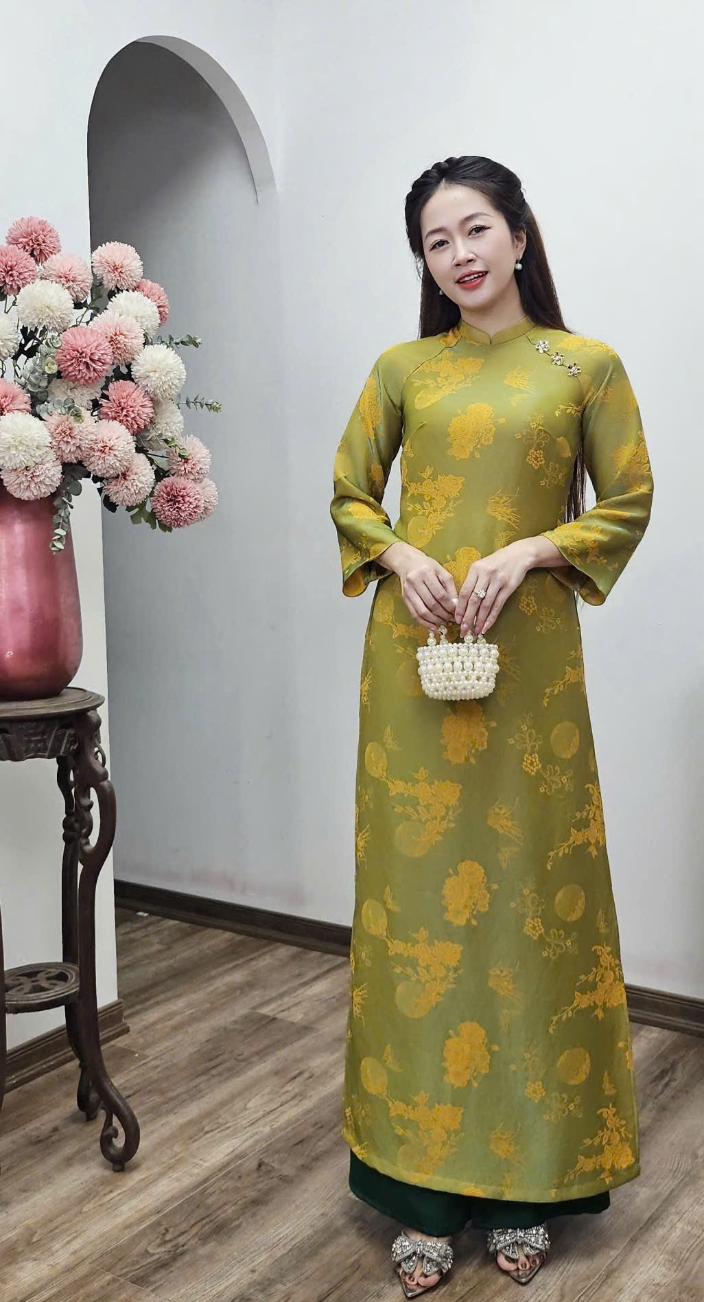 CT333 áo dài cách Tân 2p tay dài loe toe tằm vàng ánh xanh