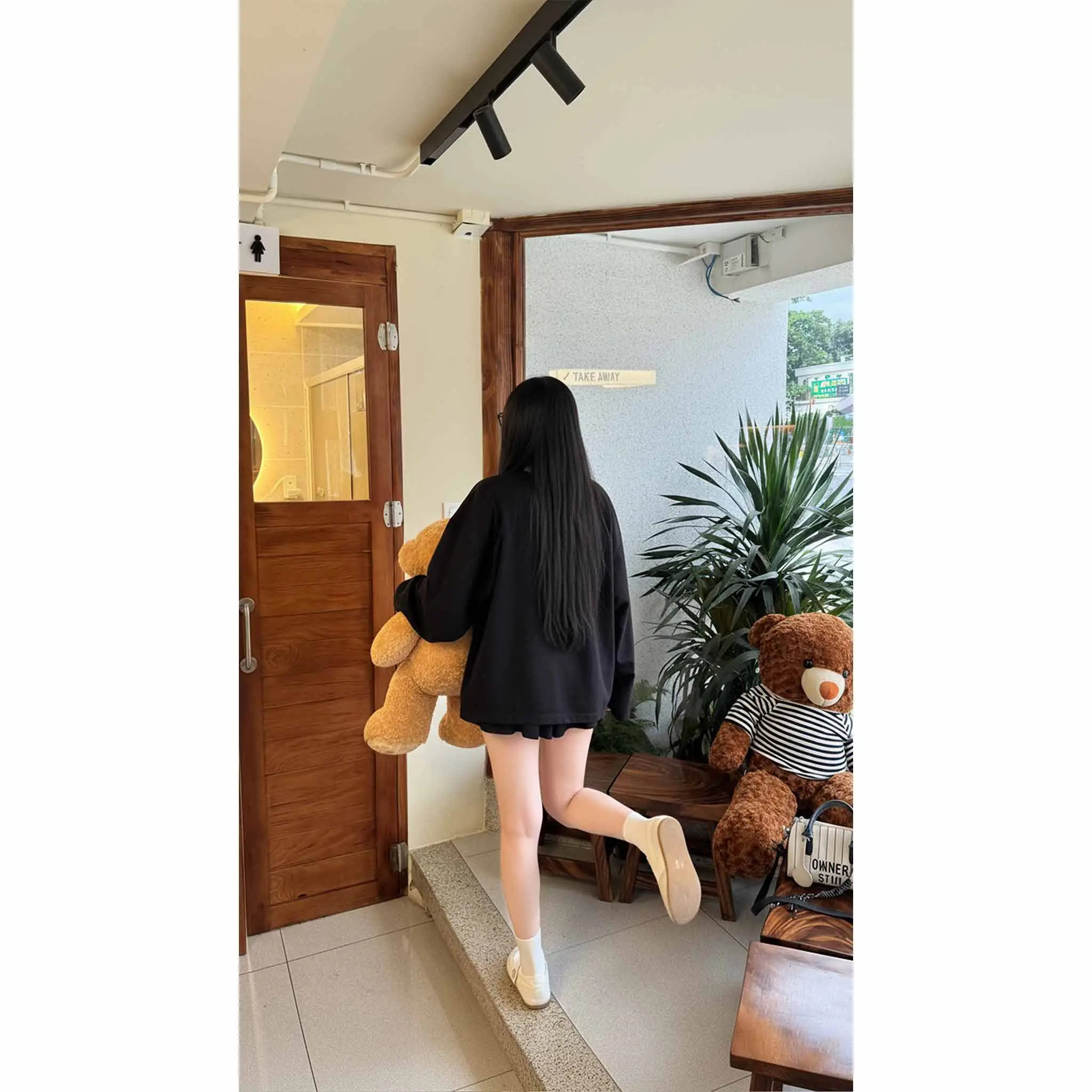 Áo thun boxy tay dài Miucho cotton thoáng mát dày dặn đứng form cổ tròn Tom & Jerry in mix 2773_thumbnail_5