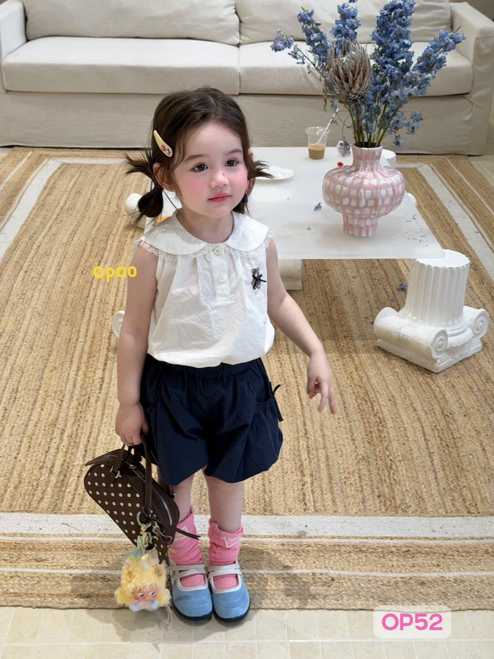 OP52 - Set áo sơ mi gấu cổ sen trắng kèm quần bí màu xanh navy vải thô gió hãng Opao