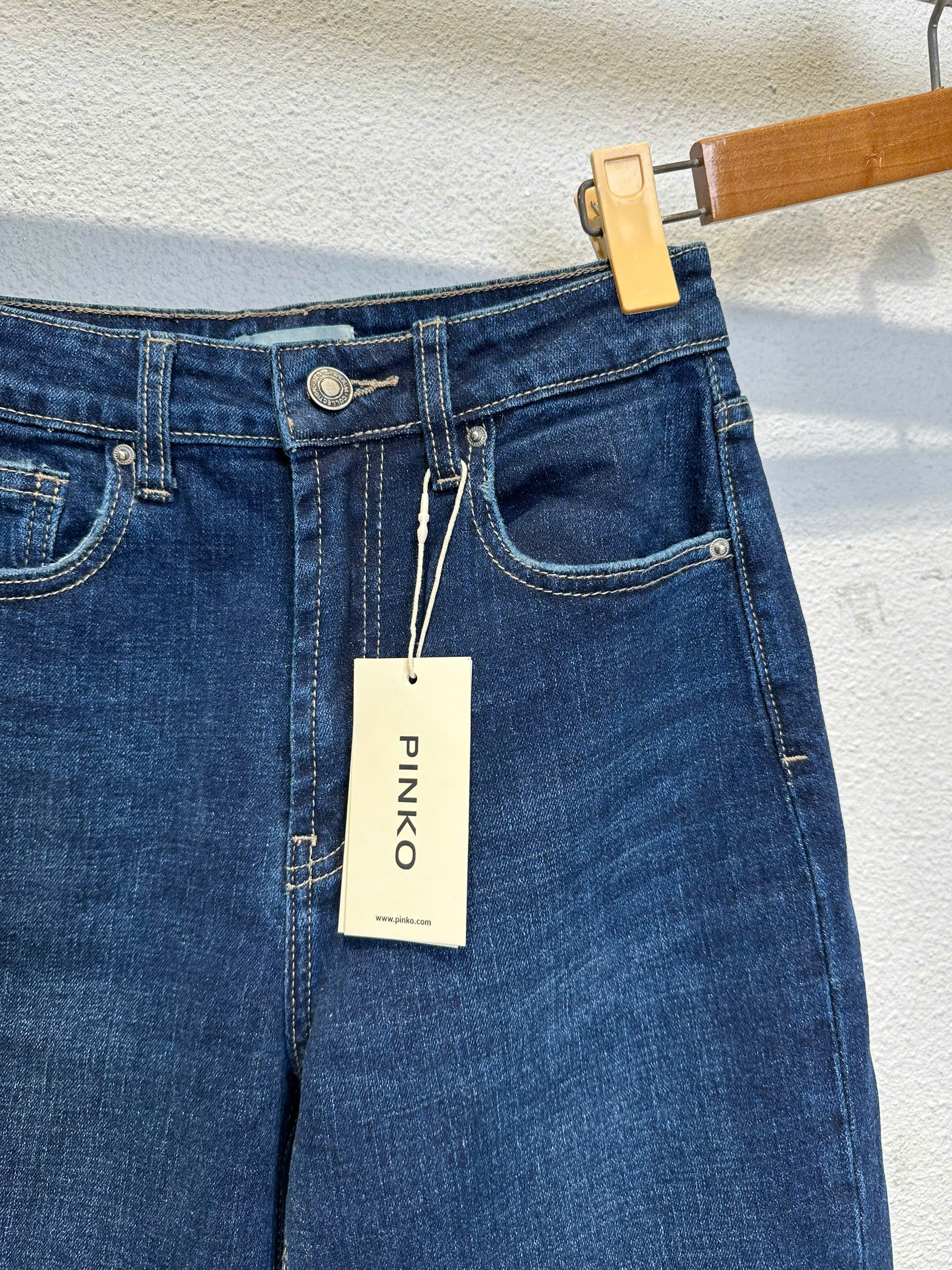 QUAN JEAN PINKO_thumbnail_10