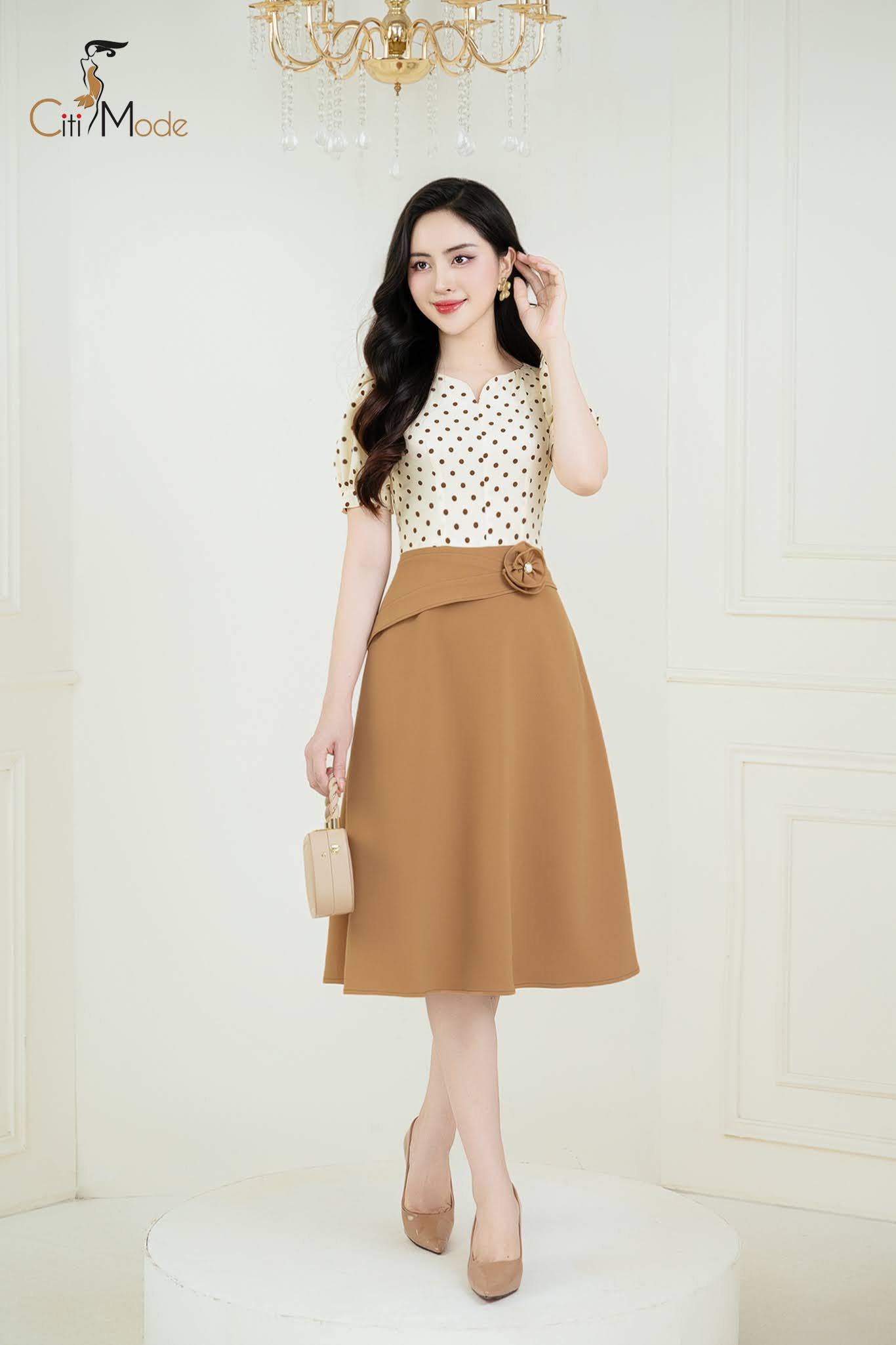 Đầm xoè chấm bi váy nâu đính hoa_thumbnail_2
