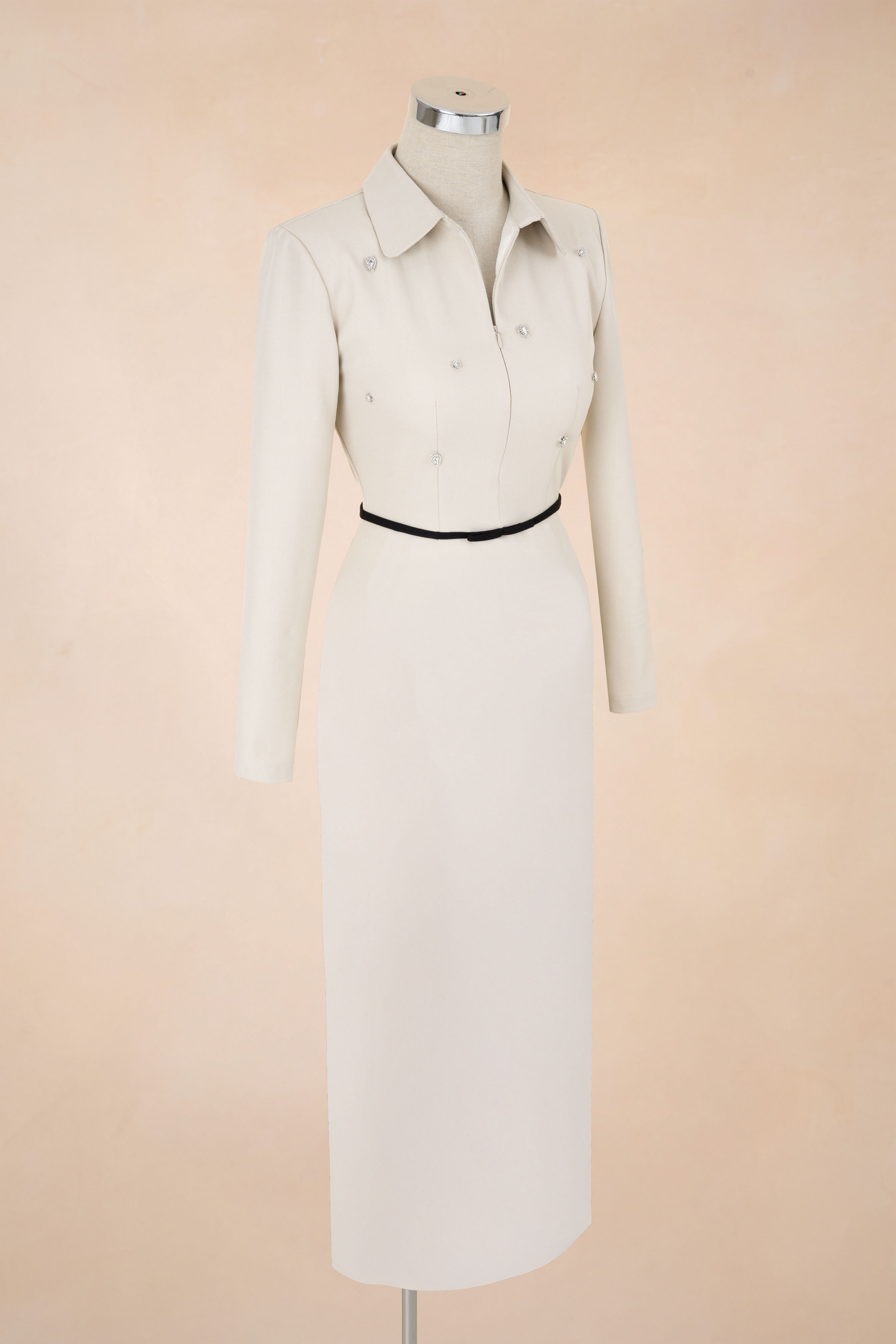 Đầm Suông Khoá Ngực Nơ Eo Tay Dài_thumbnail_2