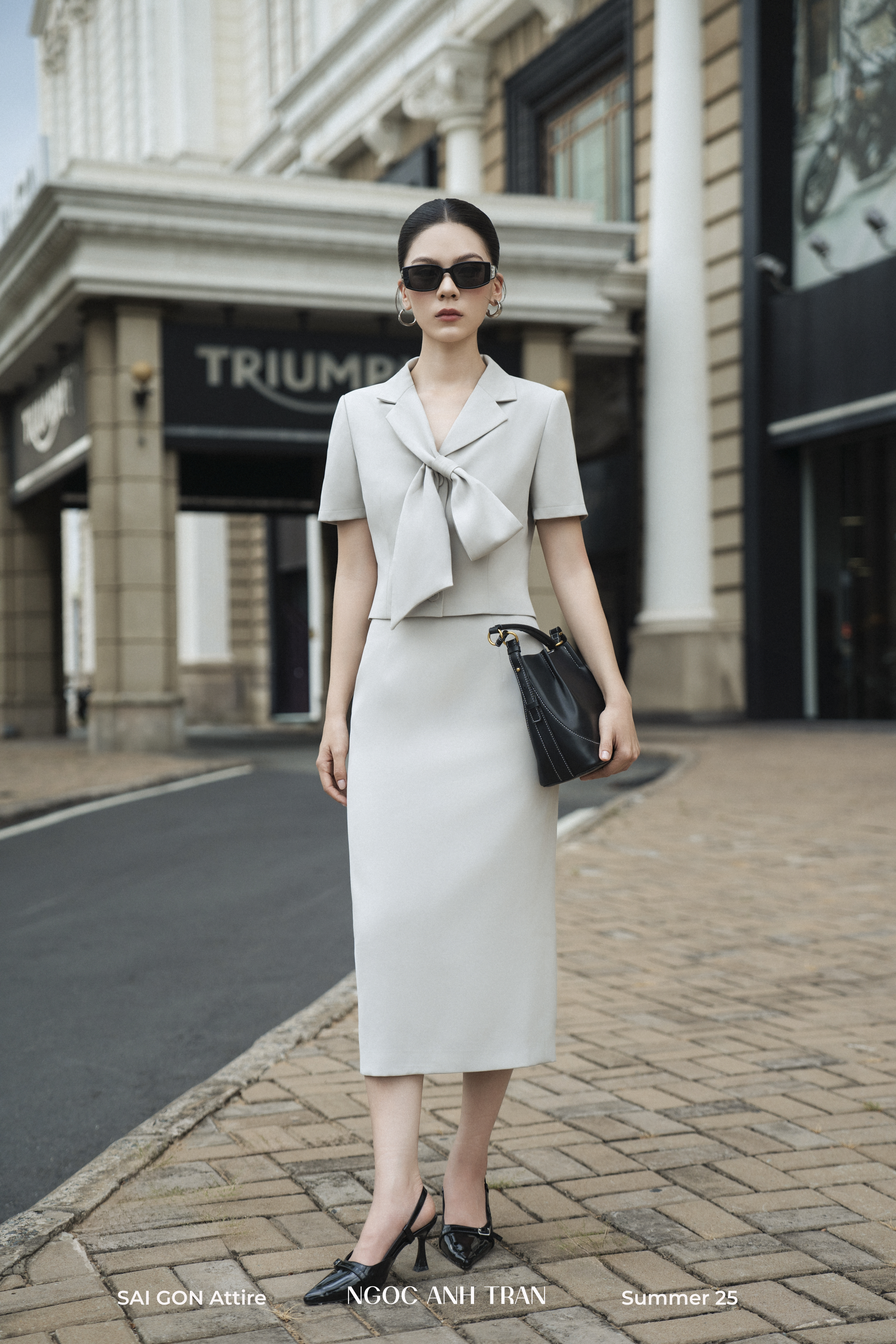 A174 - Áo kiểu hoạ tiết nơ cổ