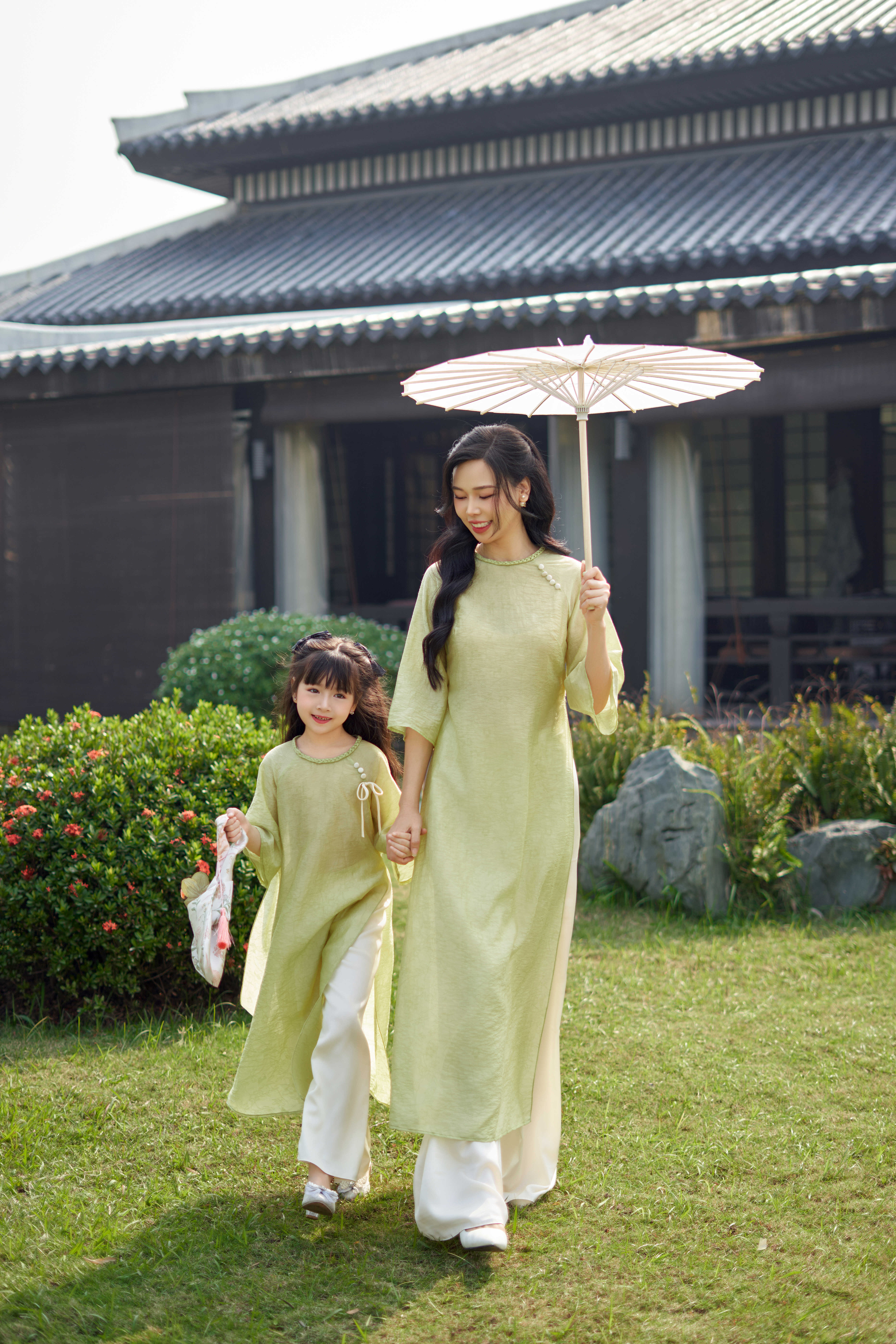 Áo Dài Thiên Di Mẹ_thumbnail_3