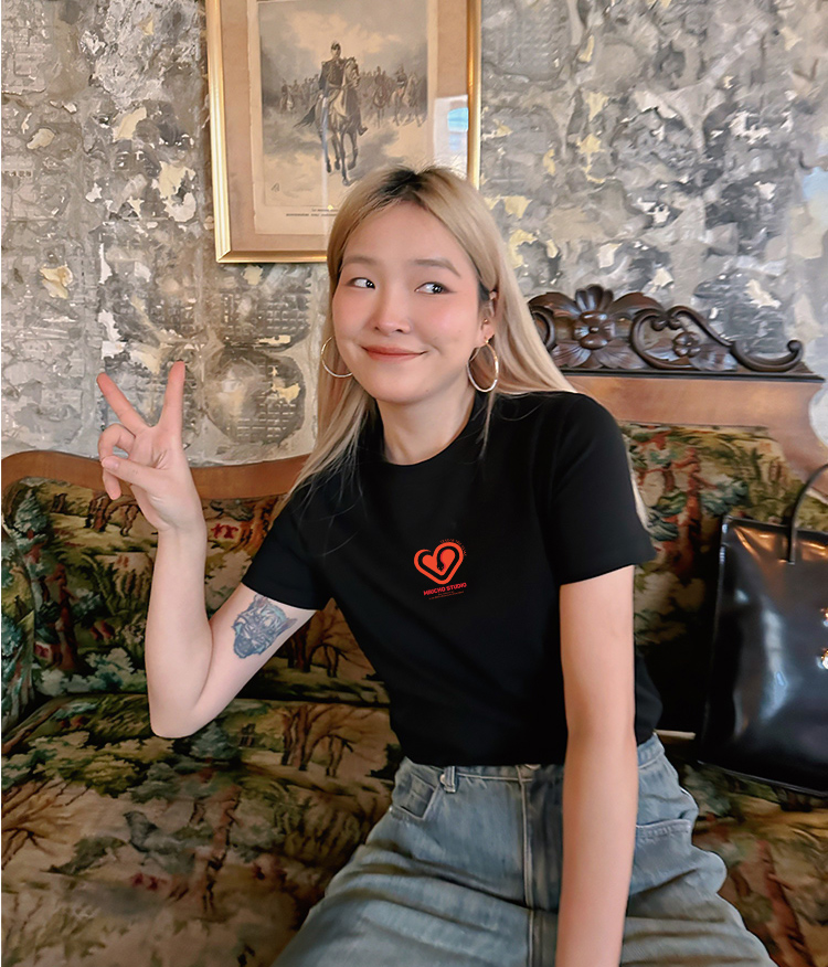 Áo thun nữ tết form vừa regular vải cotton 4c thoáng mát 1802 Miucho in mix_thumbnail_2