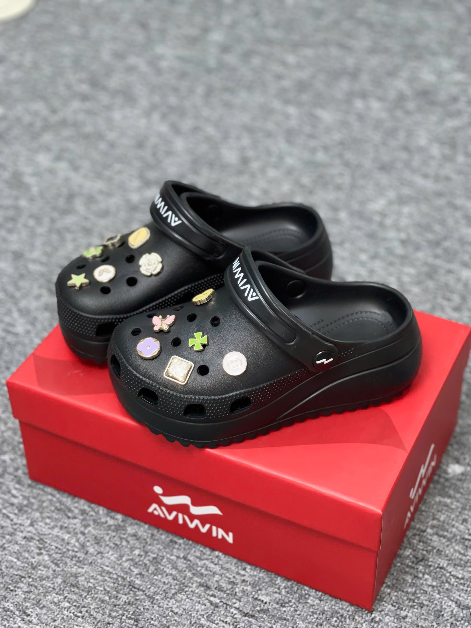 AVI01 Sục thời trang Nữ Aviwin Avi01 4 Màu