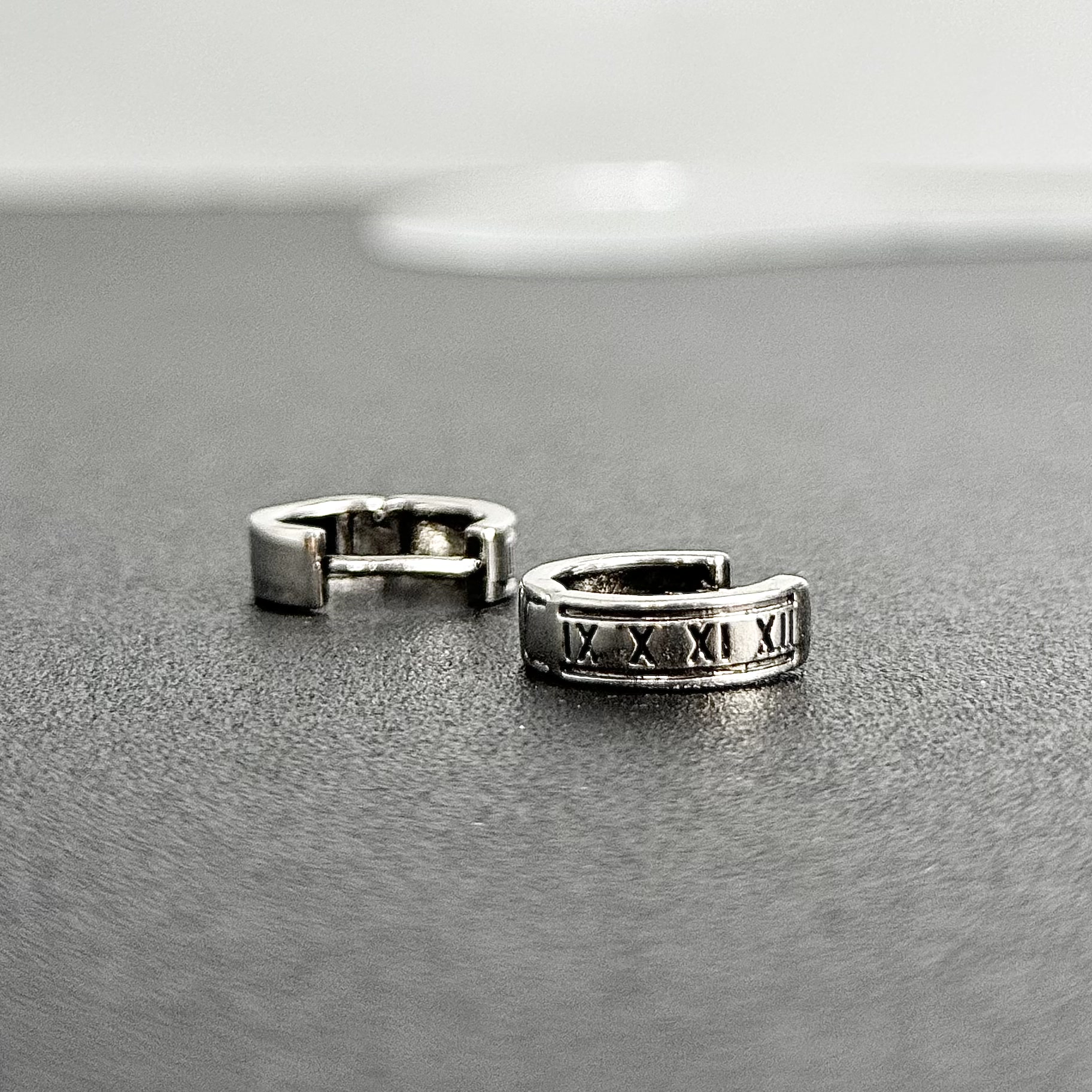 Roman Numerals Earring_thumbnail_8