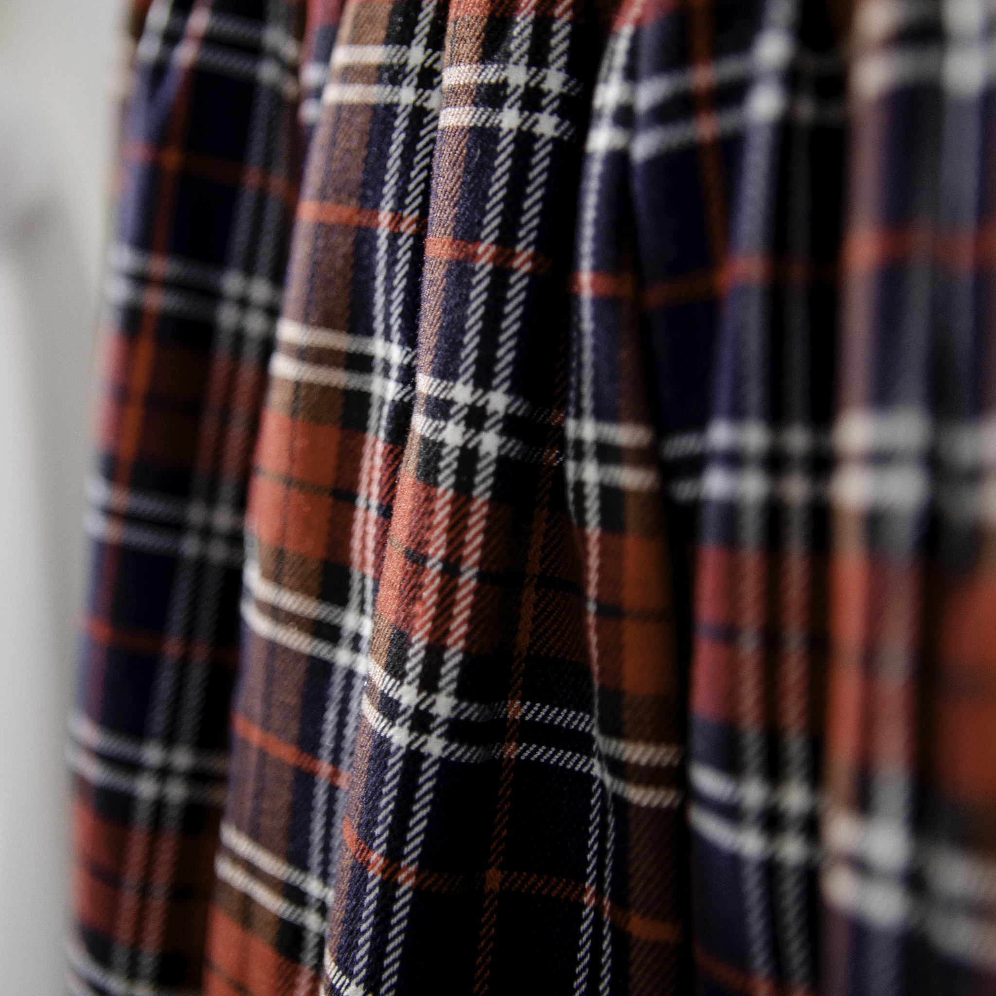 Chân váy kẻ xếp ly kèm cavat_thumbnail_7