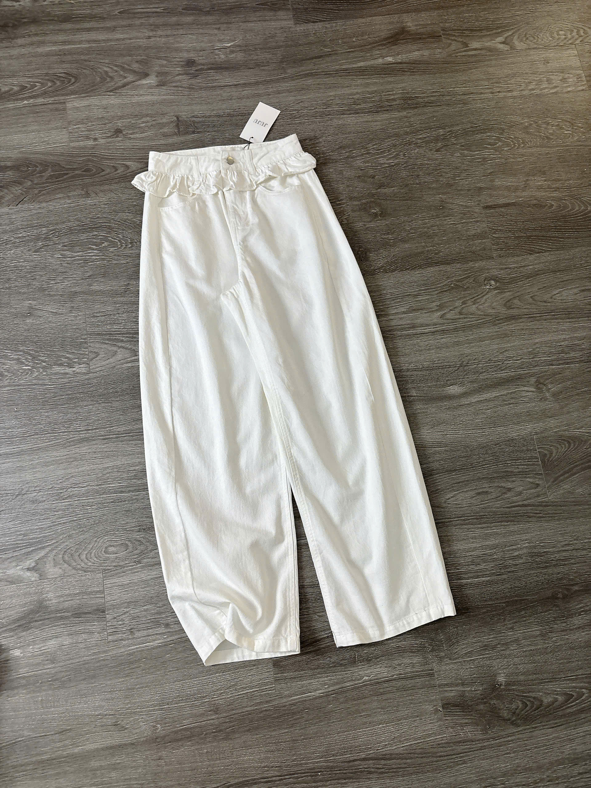 Q373 QUẦN JEAN SUÔNG TRẮNG_thumbnail_1