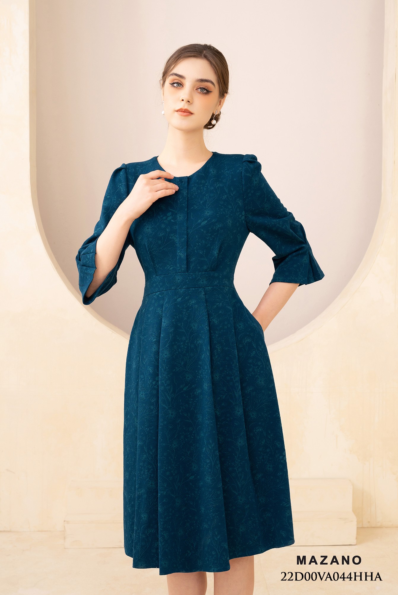 Đầm dạ len xanh thân ôm chân xếp ly tay cách điệu_thumbnail_3