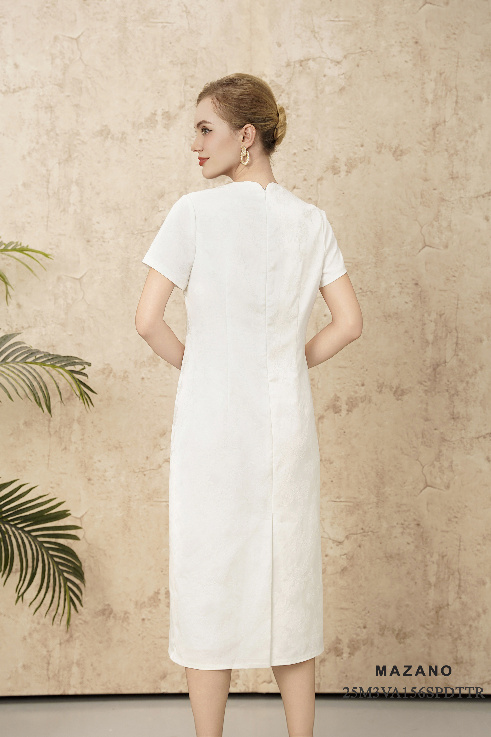 Váy Đầm suông Vải gấm vân chìm Thêu họa tiết thủ công Cổ tròn Tay ngắn Dài ngang bắp chân_thumbnail_4