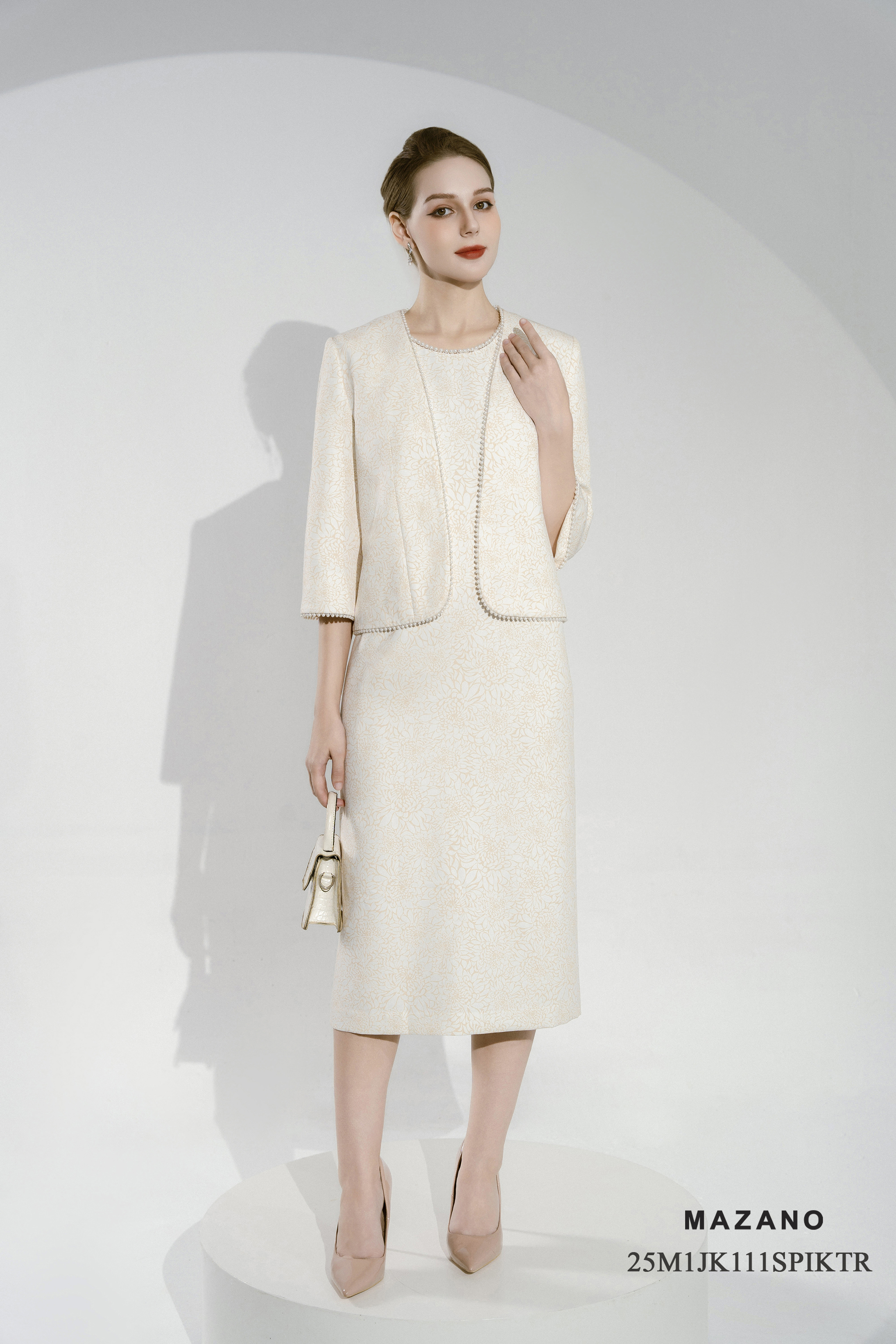 Áo khoác ngắn Suông Vải thô chun In hoa cách điệu Trang trí ngọc trai Dài dưới eo