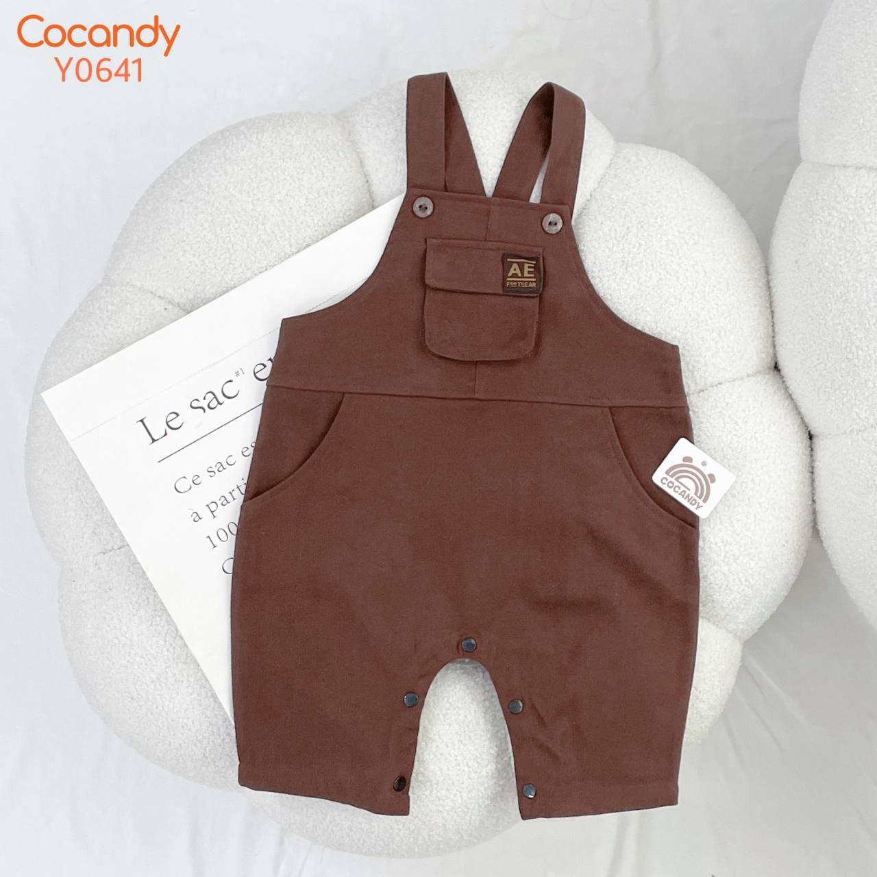 Yếm quần nhung NÂU ĐẬM túi ngực