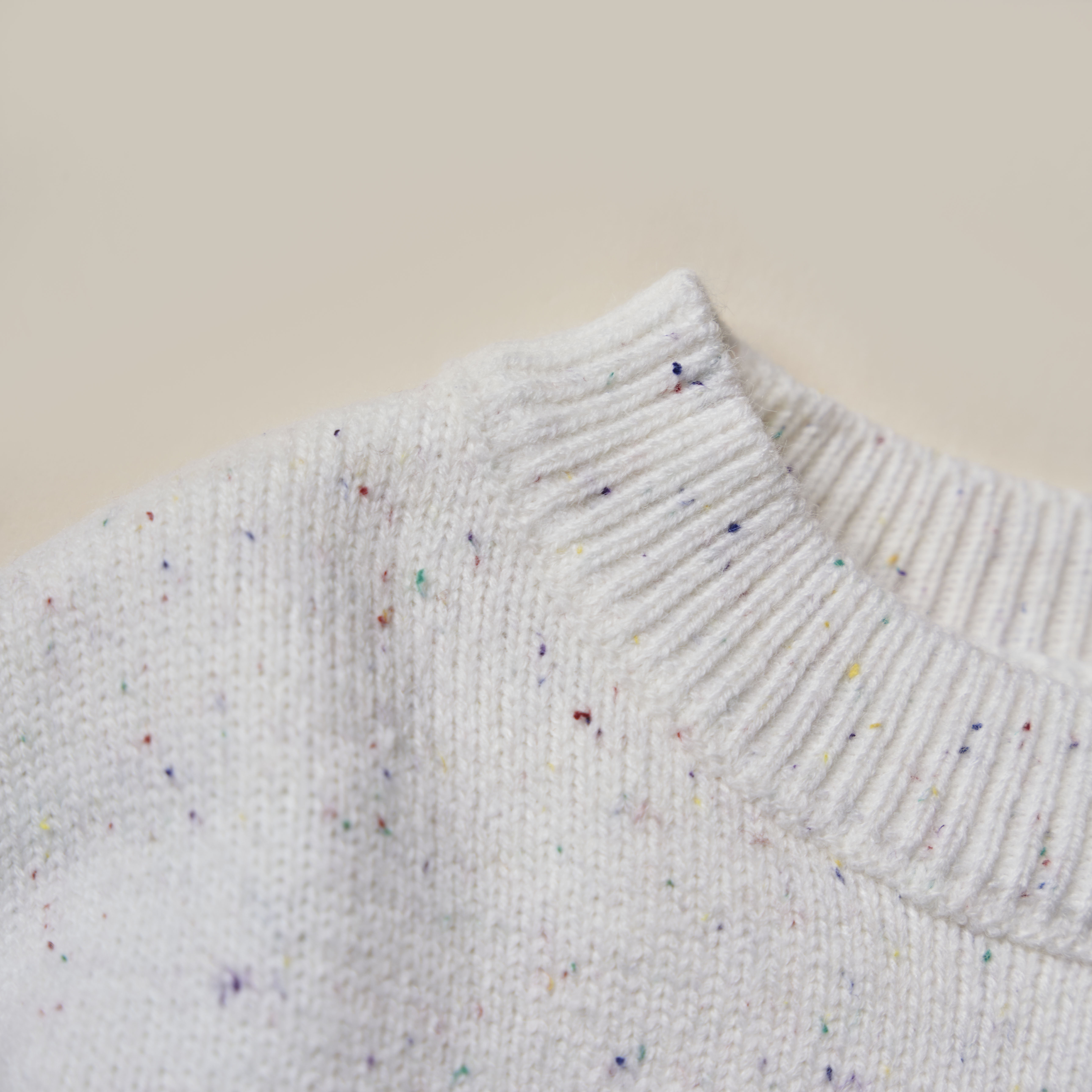 Áo len thêu thân trước_thumbnail_3