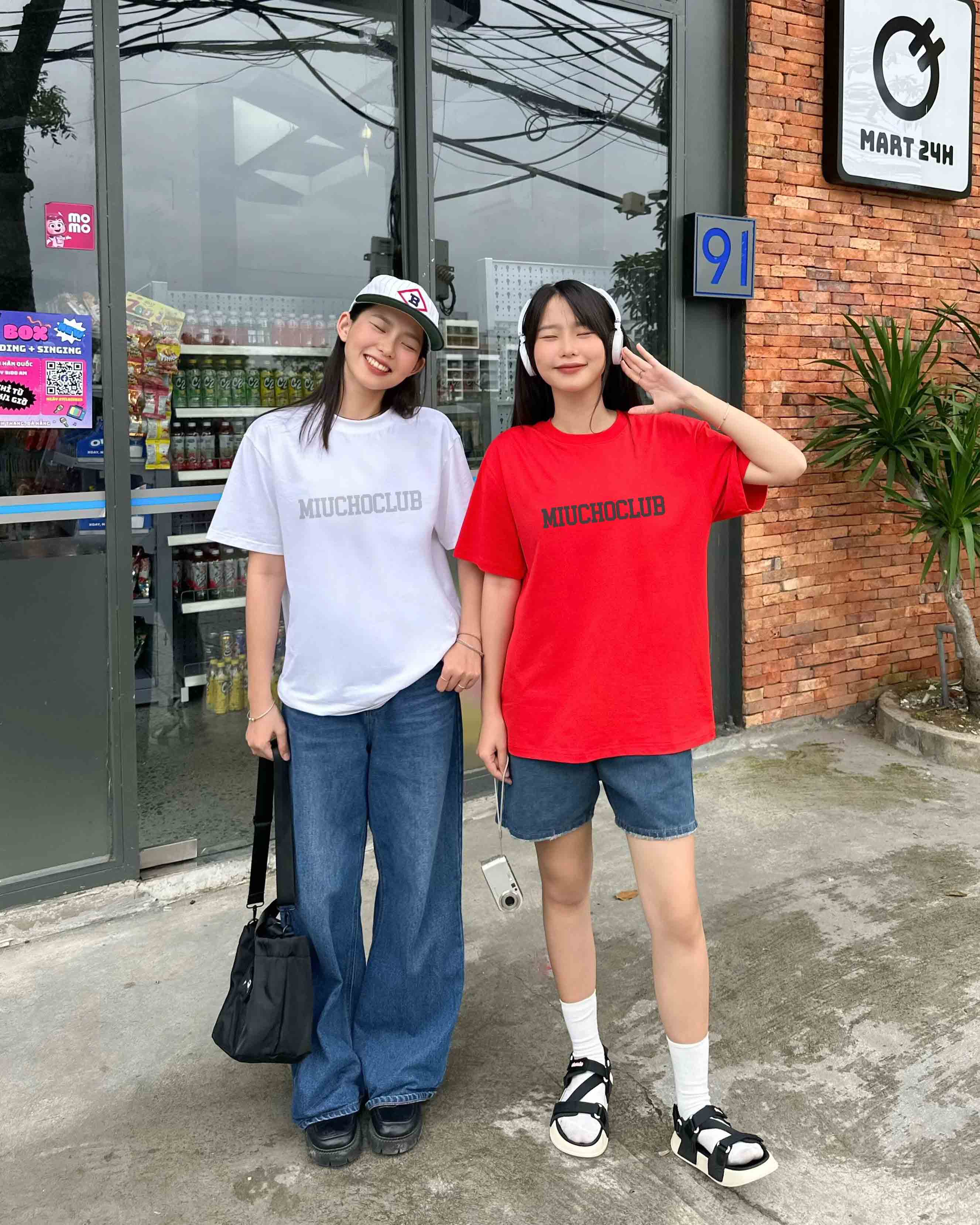 Áo thun nữ Local Brand form rộng chất vải cotton thoáng mát cổ tròn ATD1688 Miucho in basic_thumbnail_4