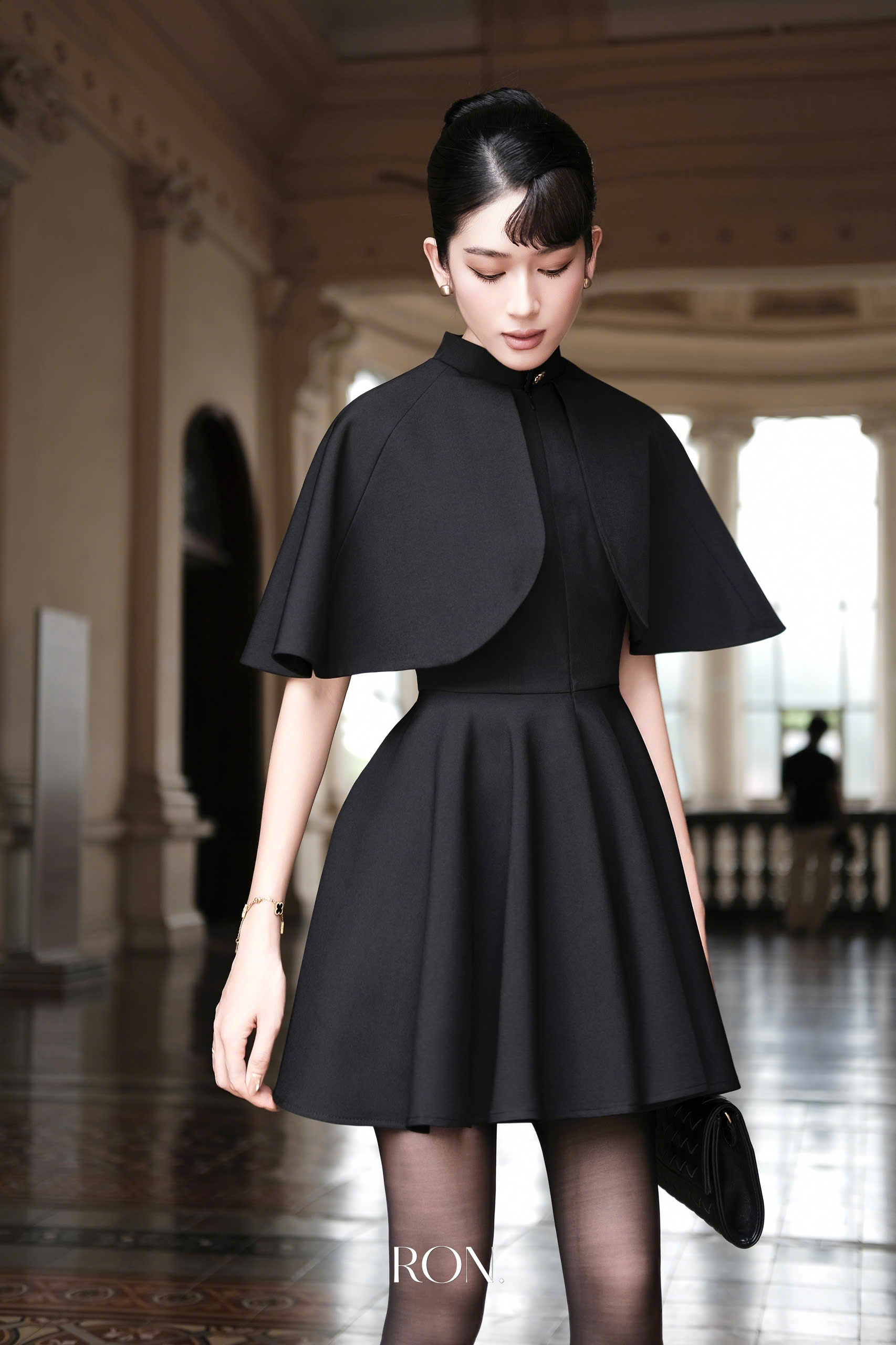 Đầm xoè chùm_thumbnail_2