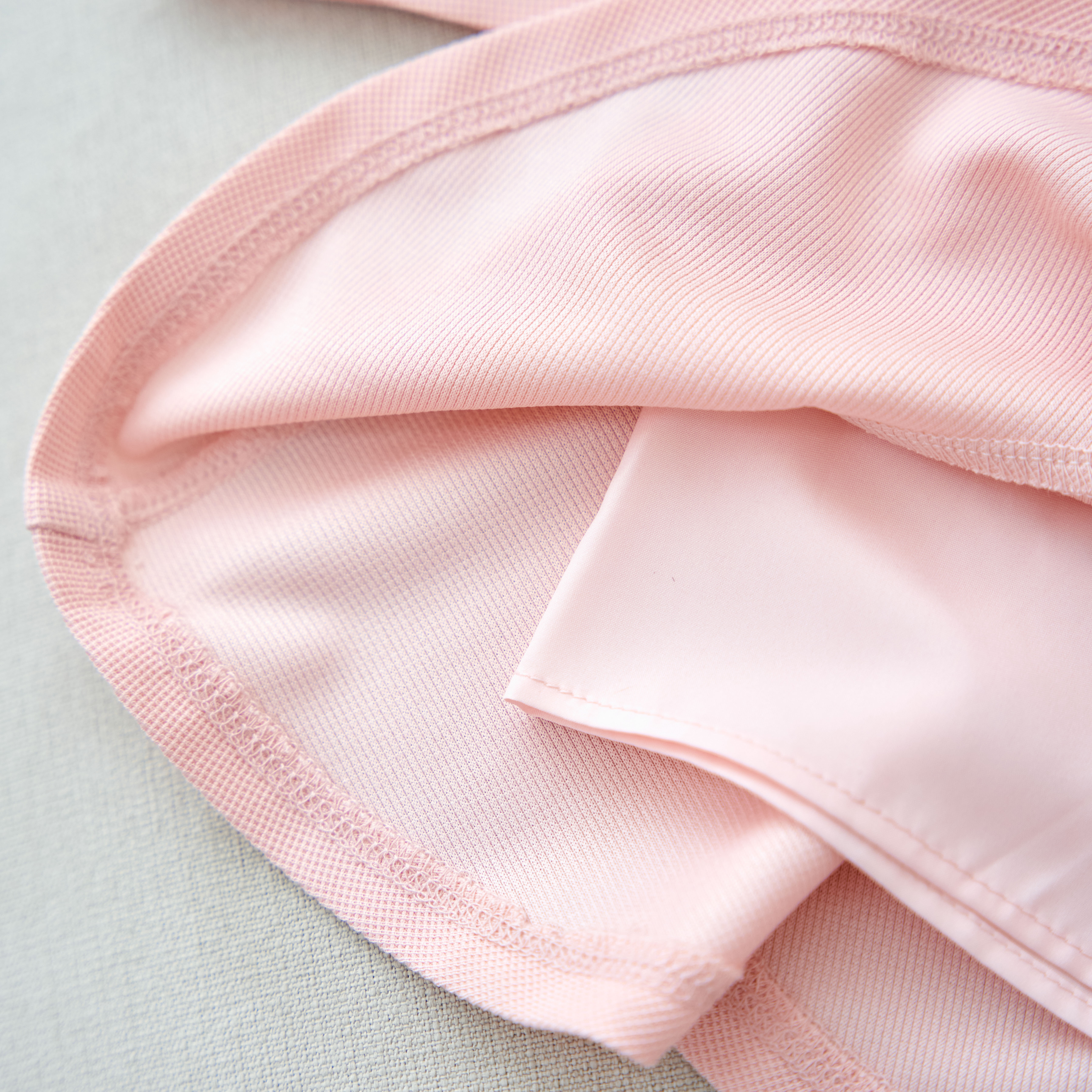 Bộ áo tay bồng chân váy thêu Pretty_thumbnail_2