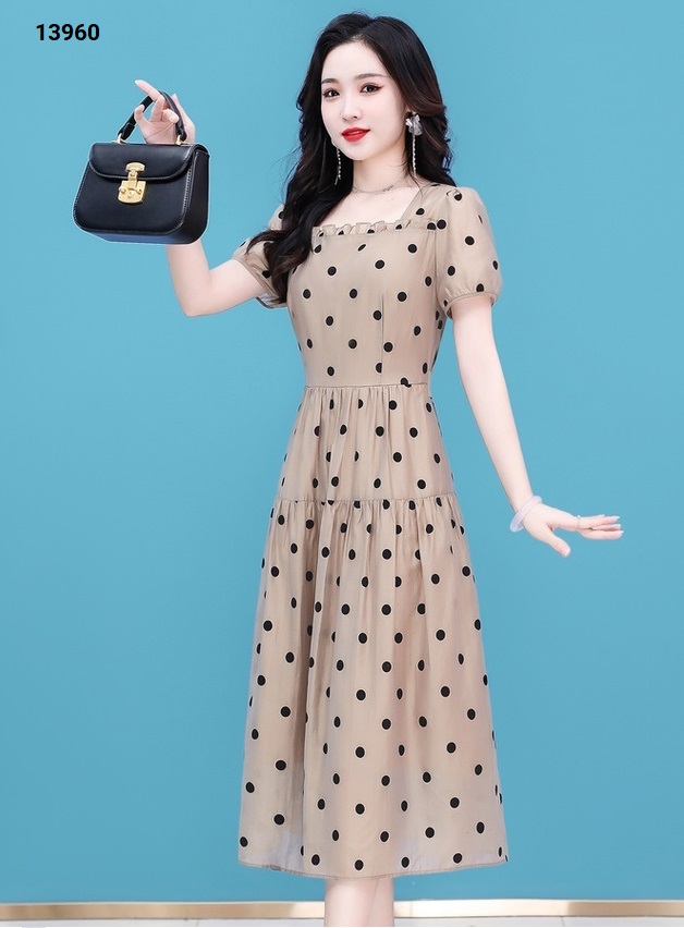 13960-Đầm xòe cổ  vuông họa tiết chấm bi (lụa bi)_thumbnail_2