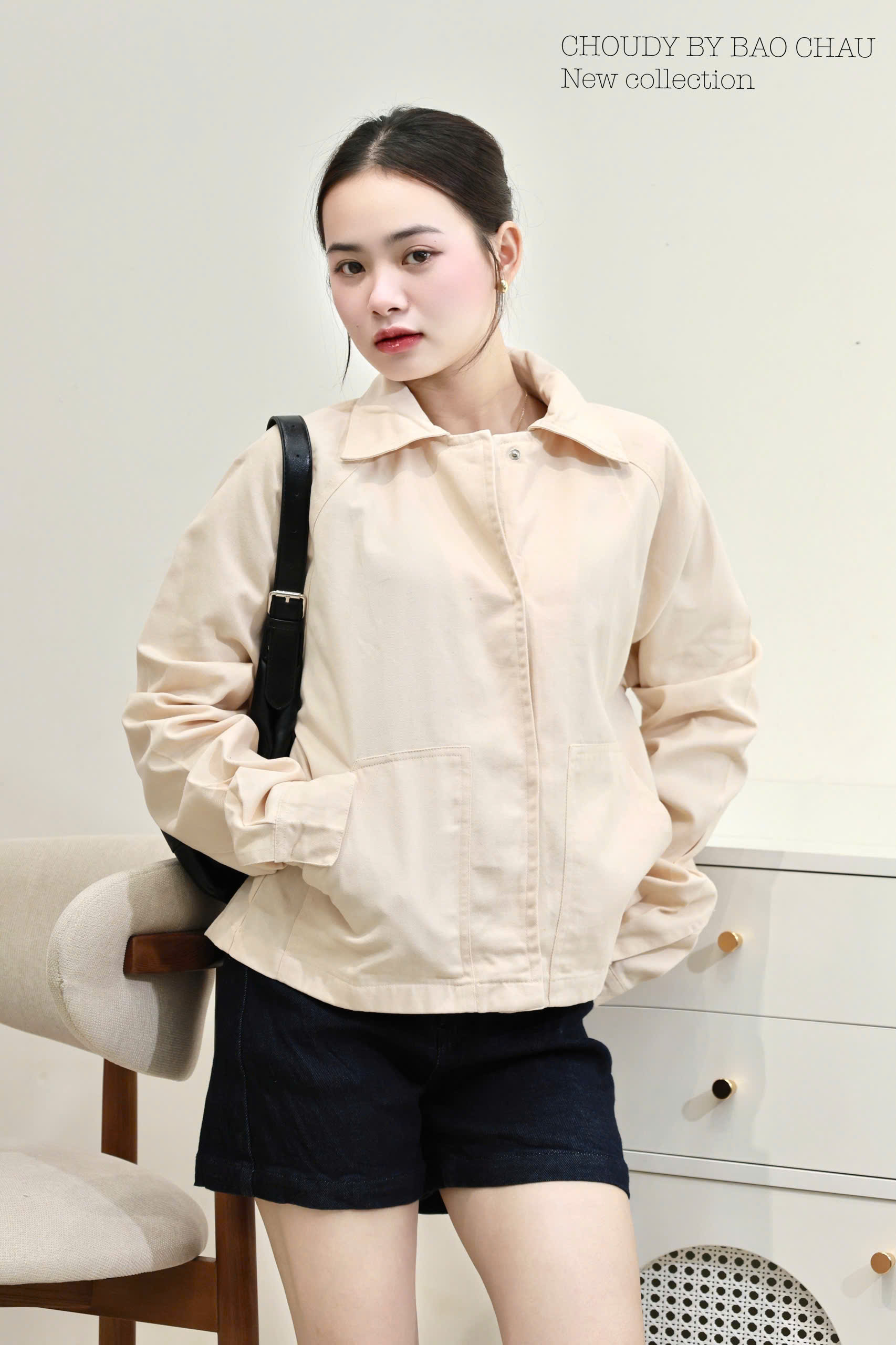 SALE U723 ÁO KHOÁC 2 MÀU