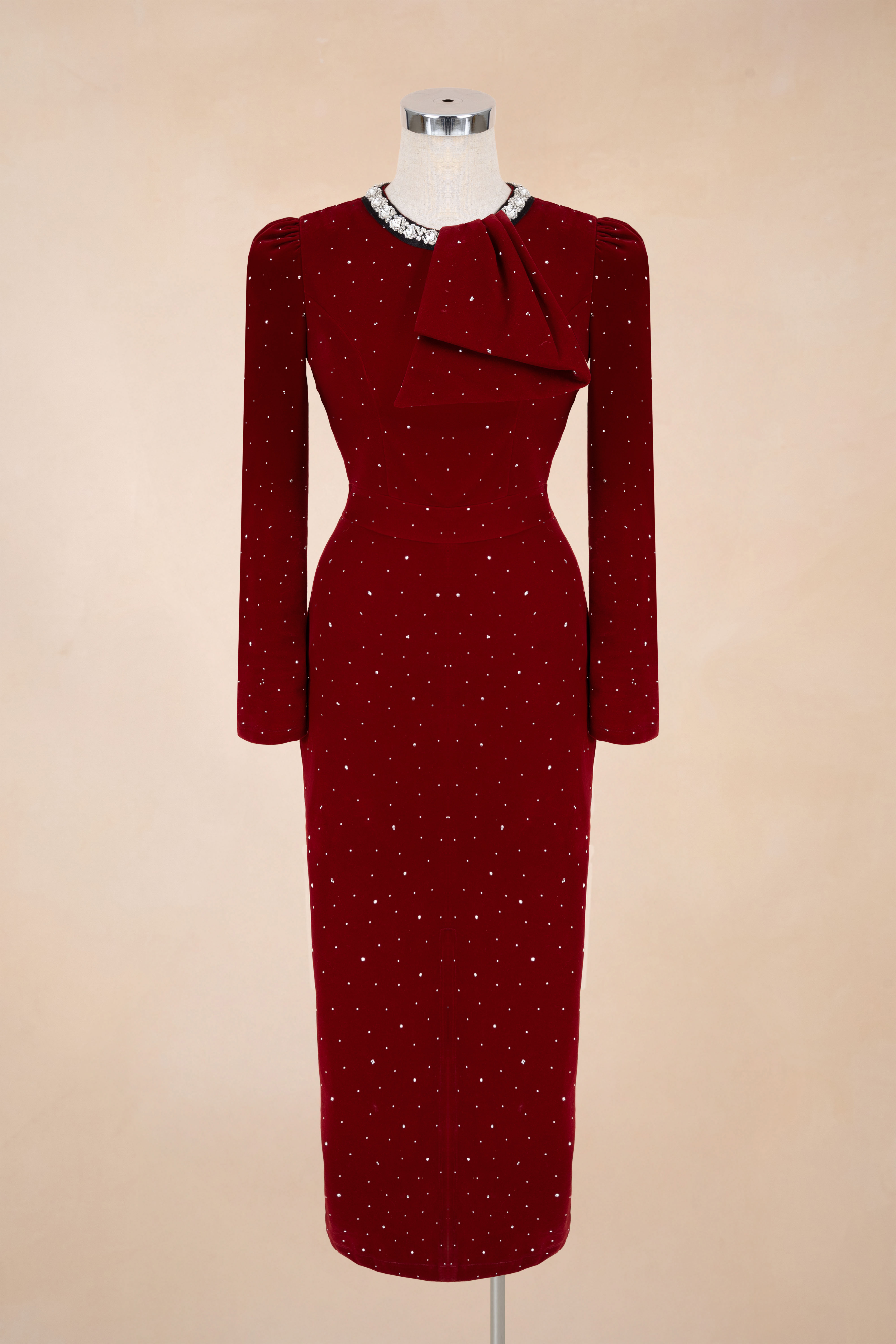 Đầm Nhung Bút Chì Tay Dài Bling