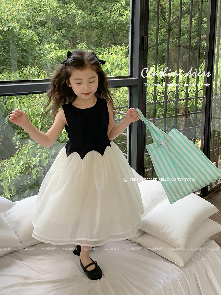 Váy sát nách phối vải tơ VA23037