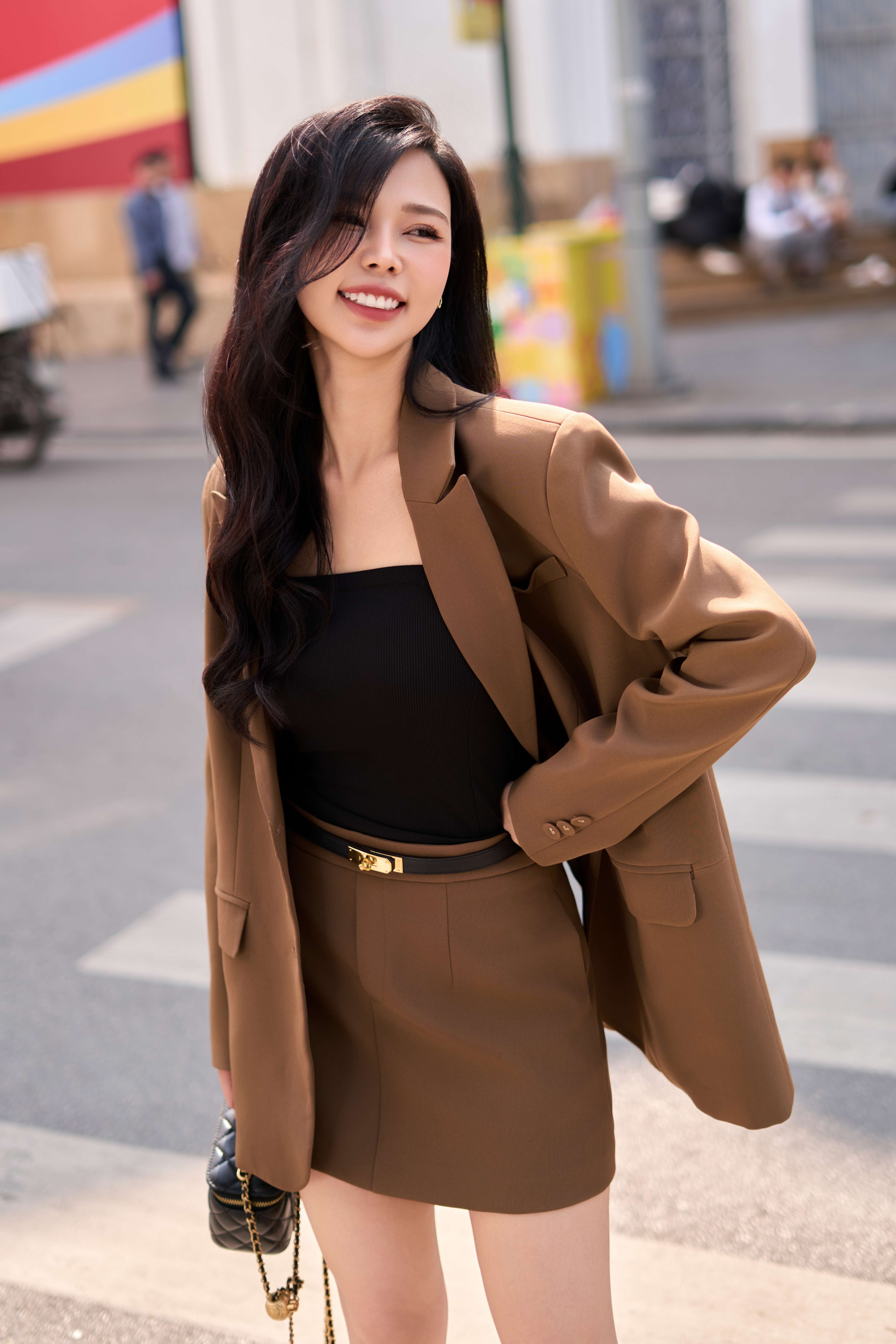 KATIE BLAZER_thumbnail_6