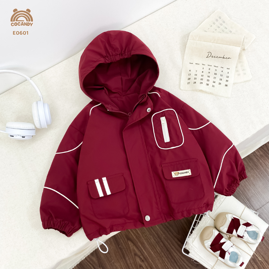 Áo khoác gió ĐỎ phối BE lót lông túi ngực logo COCANDY_thumbnail_2