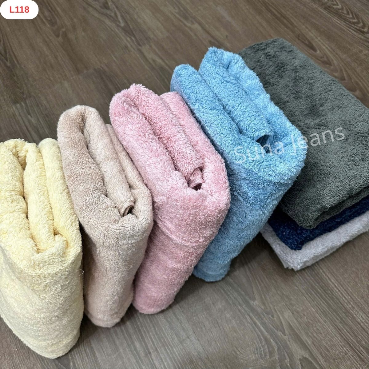 L118 - Khăn xuất Hàn ( sét 2 cái)_thumbnail_8