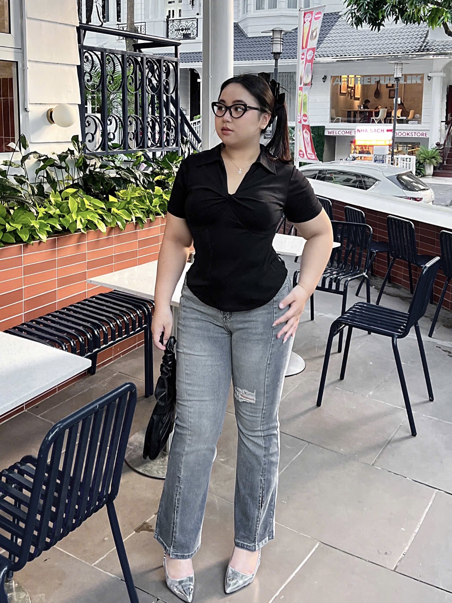 BIGSIZE- Quần jean loe rách gối T- QJ510_thumbnail_3