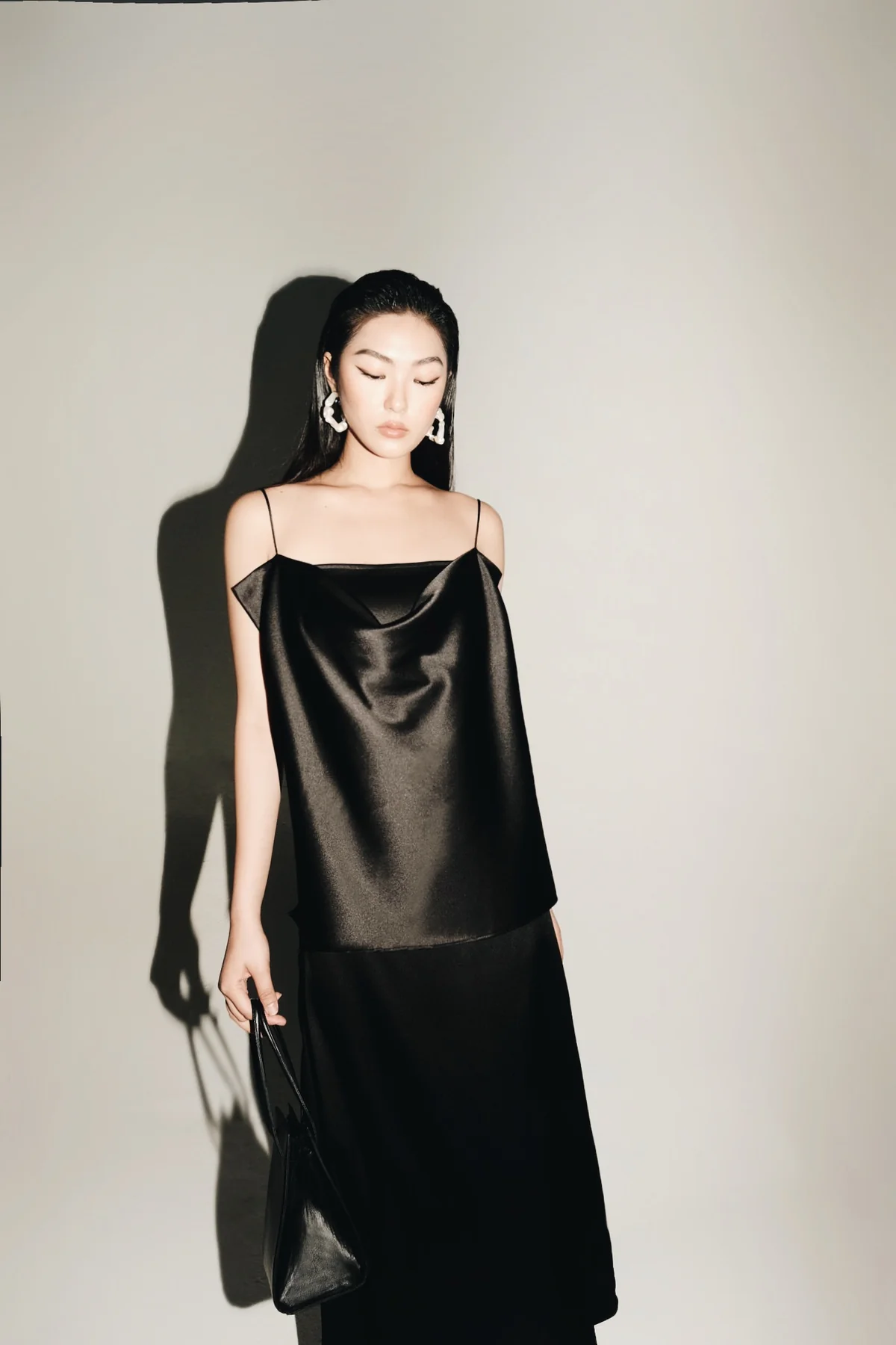 FALLING BUST DRESS