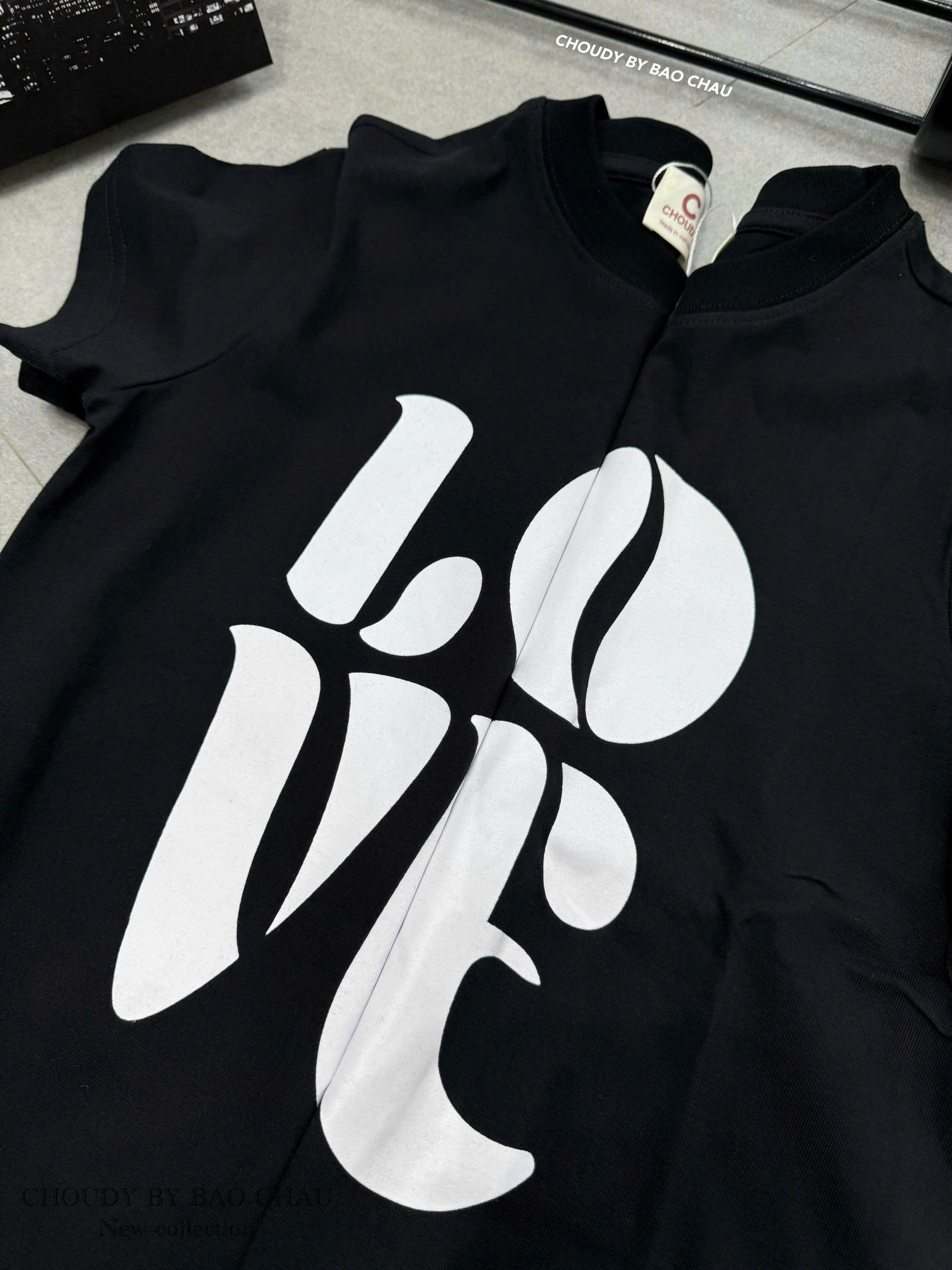 U312 ÁO THUN ĐEN_thumbnail_2