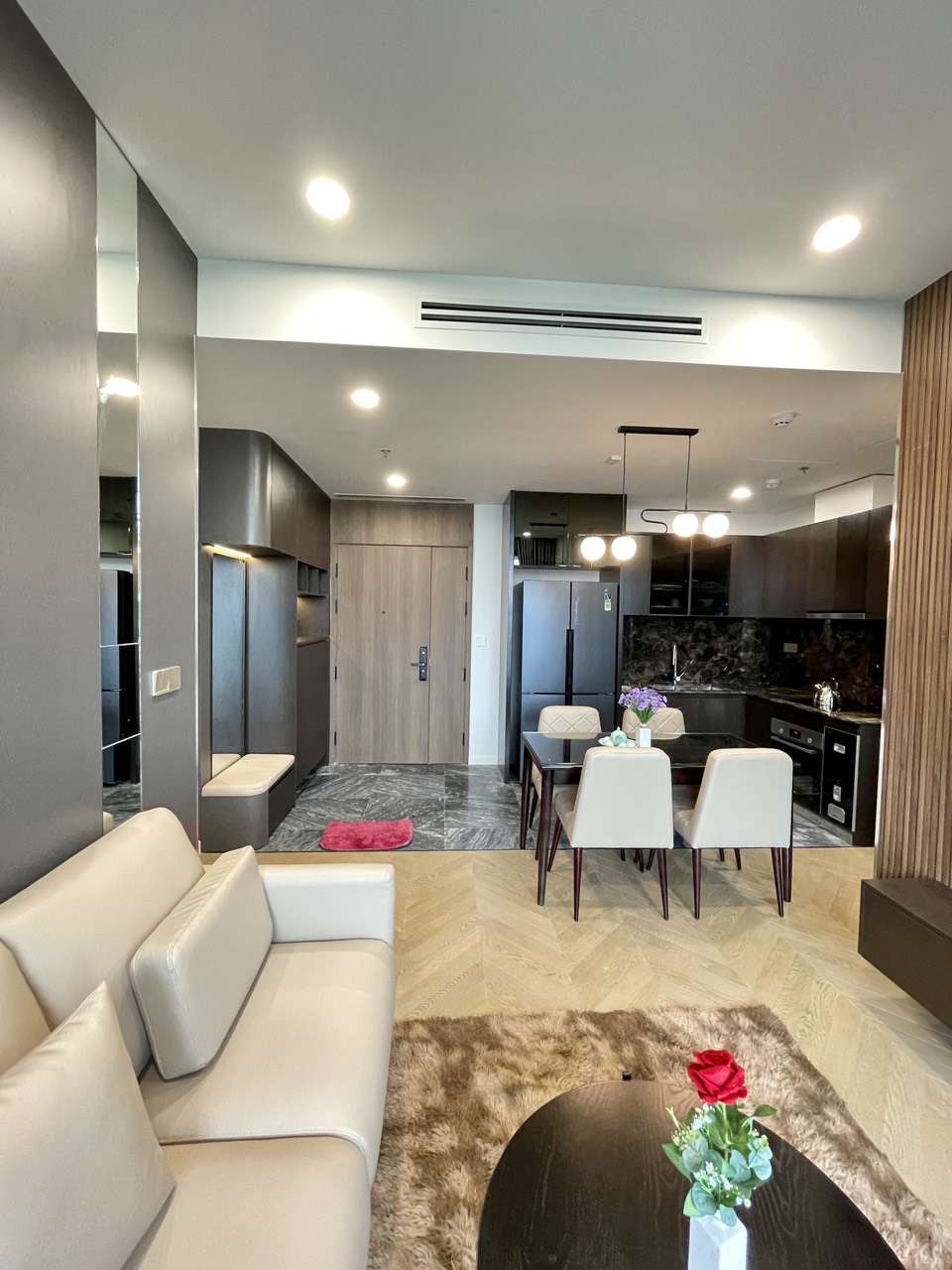 [Giá cực tốt - Tin thật 100%] Cần bán list căn 3PN Lumiere Riverside tầng cao, view thoáng, giá rẻ chưa từng có_thumbnail_1