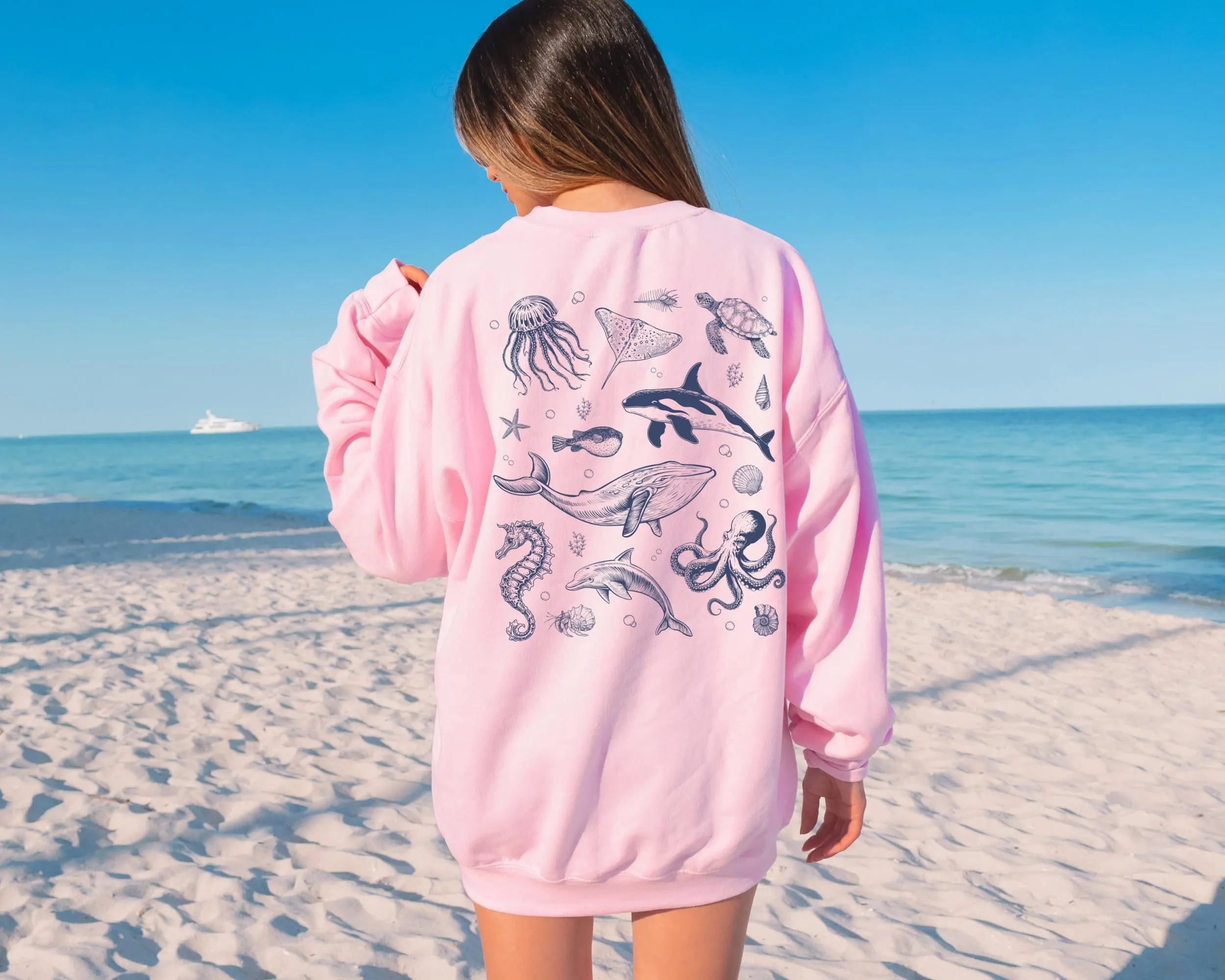 Comfortable Hoodie with Artistic Back Print_thumbnail_4