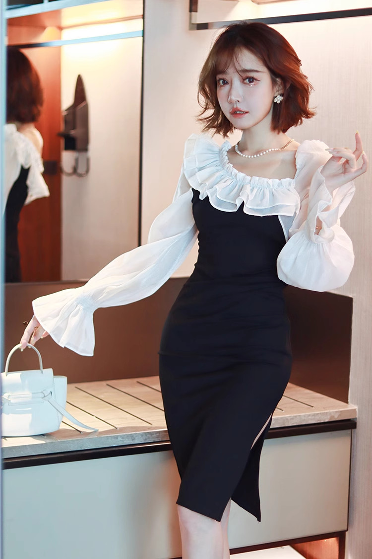 Đầm ôm body lệch vai bèo ngực phối màu xinh xắn