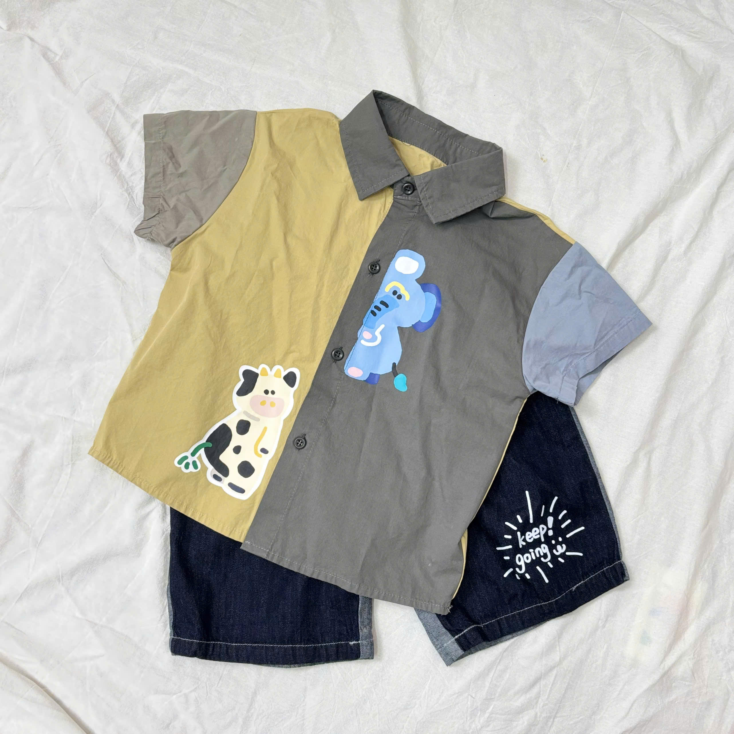 (A40) Áo sơ mi 2 vạt màu họa tiết con voi thời trang bé trai hè 2025 QCCC_thumbnail_0