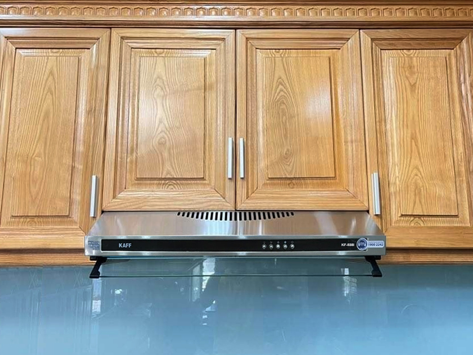 Thiết kế gọn gàng của máy hút mùi Kaff KF-638I
