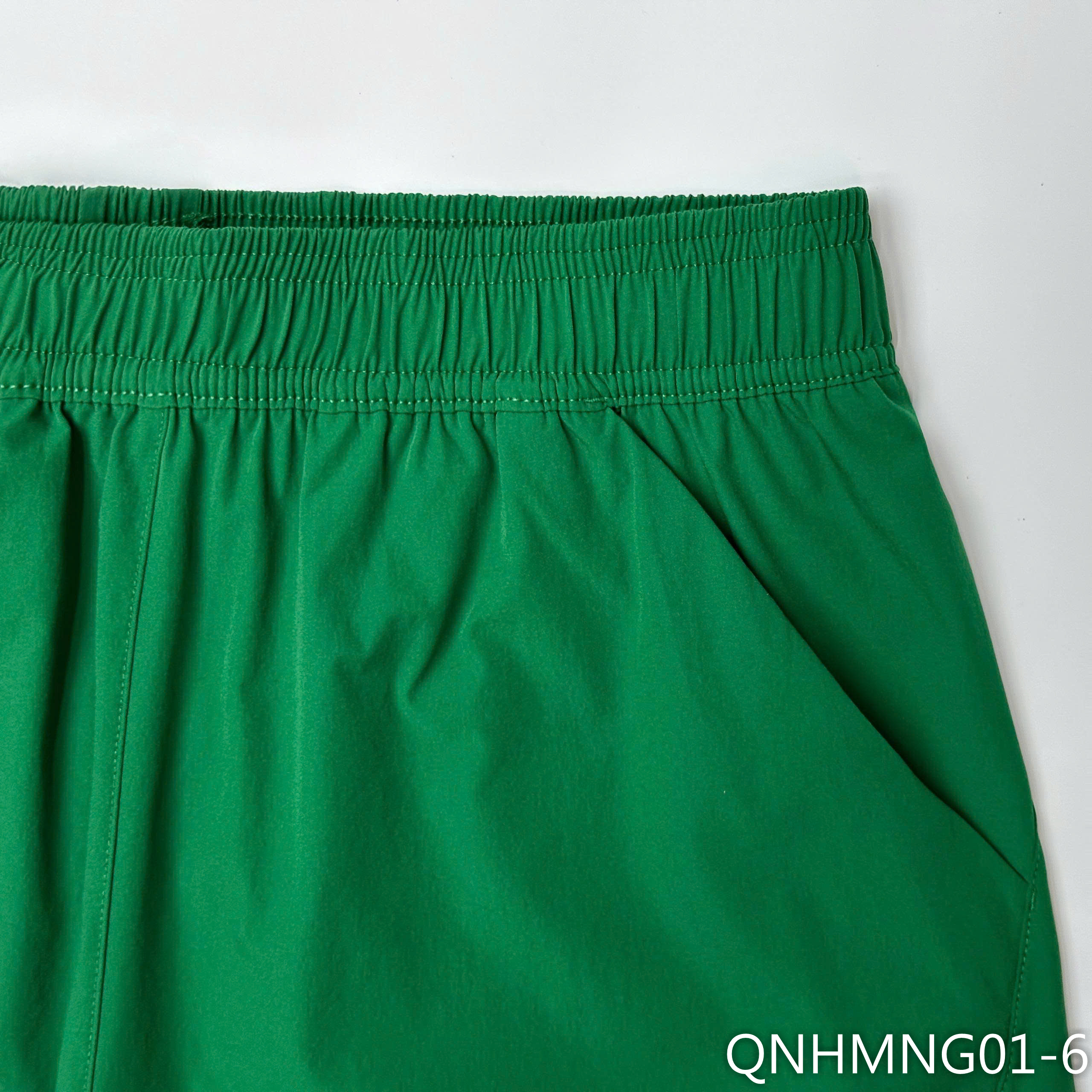 QUẦN NGẮN CHUN MANESTI GIÓ TRƠN- XẺ TAM GIÁC_thumbnail_29