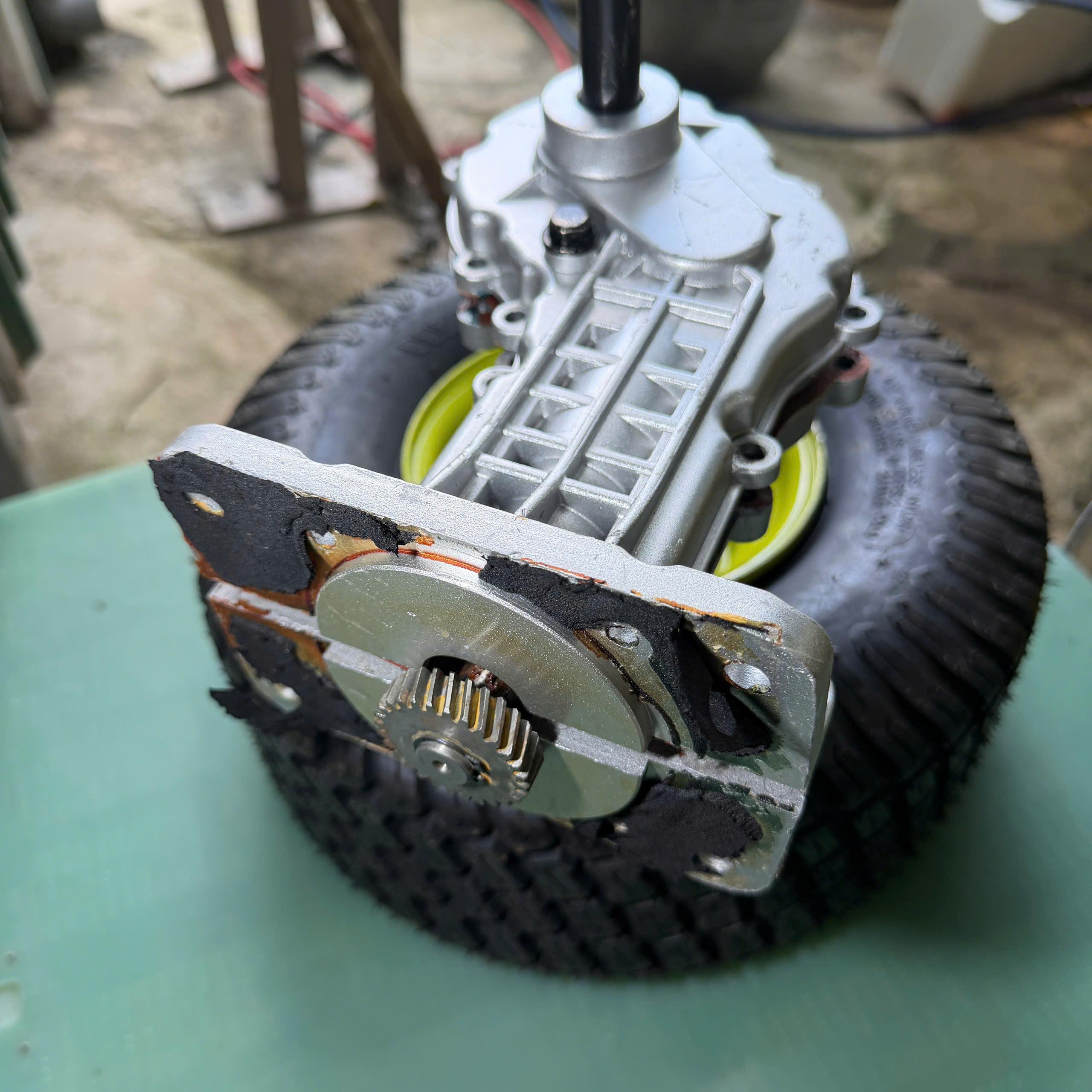 Bộ hộ số giảm tốc đổi góc nhông kim loại máy xới đất nống nghiệp_thumbnail_3