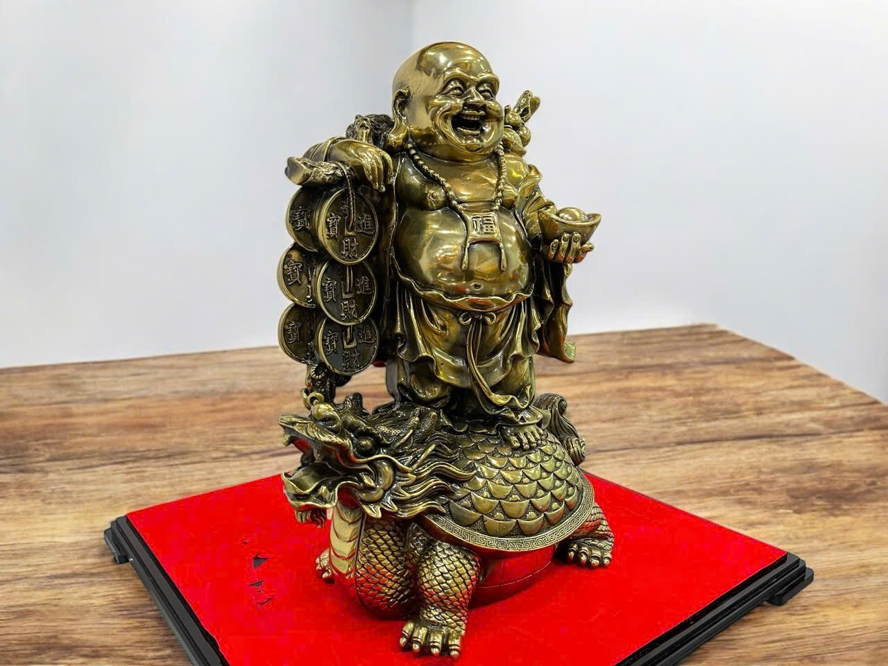 Tượng phật di lặc gánh tiền cao 44 cm đúc đồng vàng_thumbnail_1