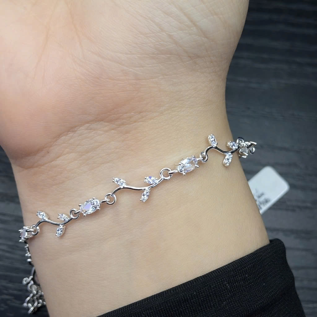 Vòng tay bạc xi kim hoa tulip kim cương đá trắng_thumbnail_3