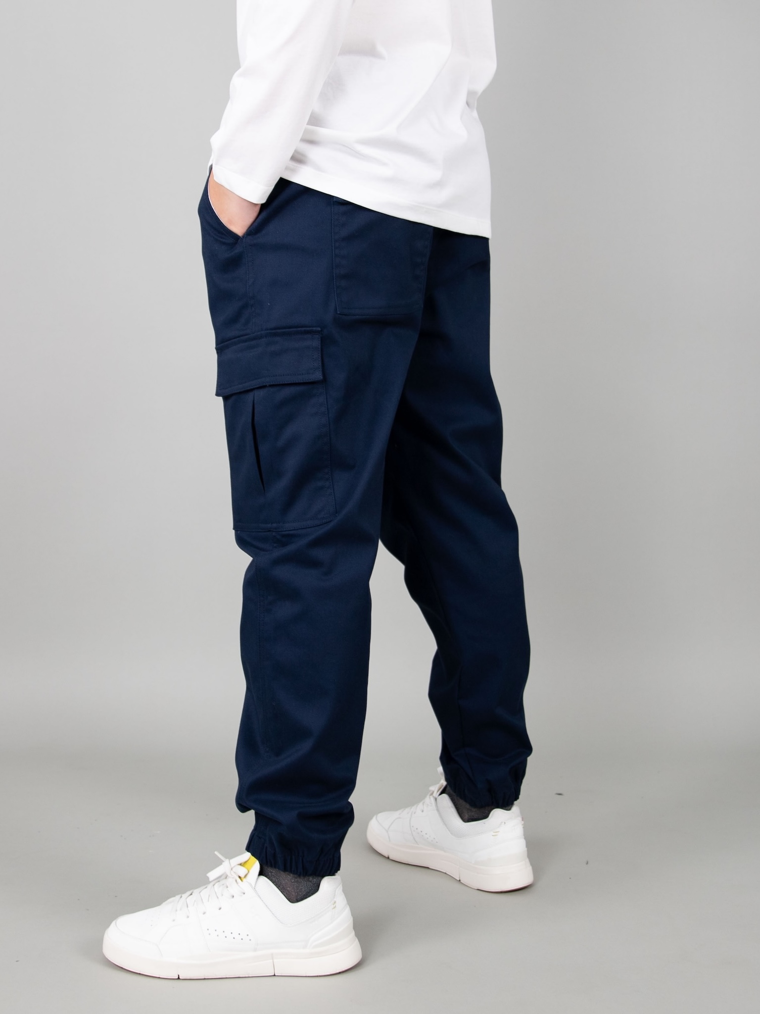 Quần kaki túi hộp màu xanh đen cạp chun, bo gấu_thumbnail_1